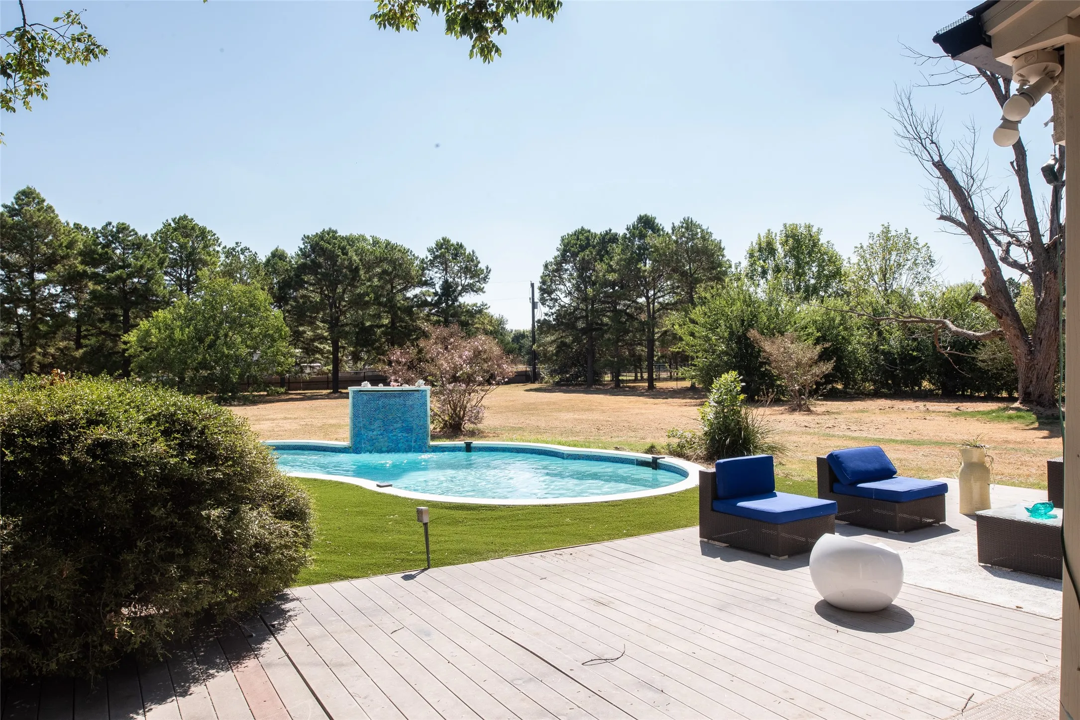 Improved Land For Sale in Collin County , 440 Holly Lane, Lucas, Texas 75002, 0, 0, Garage spaces, 0 Sqft, built in 1981, mls#21405844, Real Estate Agent in Lucas, Homes For Sale in Collin county, Homes For Sale in Lucas, Realtor in Lucas Texas, Real Estate Brokerage Independent Realty Texas, Luminita Cordes Realtor