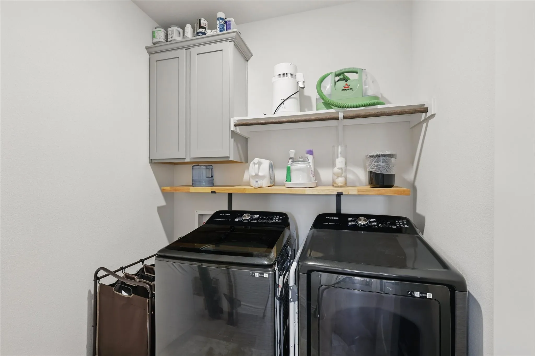 Single Family Residence For Rent in Denton County , 3409 Brady Starr Drive, Aubrey, Texas 76227, 3 Bedroom, 2 Bathroom, 2 Garage spaces, 1,523 Sqft, built in 2022, mls#21405863, Real Estate Agent in Aubrey, Homes For Rent in Denton county, Homes For Rent in Aubrey, Realtor in Aubrey Texas, Real Estate Brokerage Independent Realty Texas, Luminita Cordes Realtor