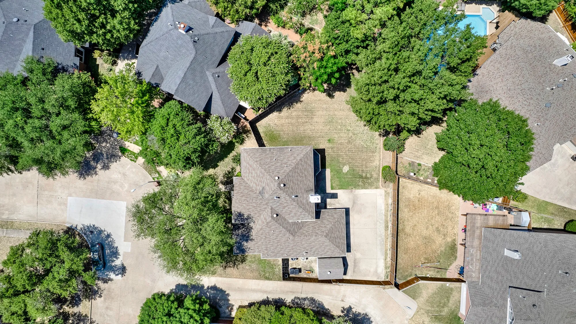 Single Family Residence For Sale in Collin County , 1101 Easton Lane, Allen, Texas 75002, 3 Bedroom, 3 Bathroom, 2 Garage spaces, 2,466 Sqft, built in 1994, mls#21405012, Real Estate Agent in Allen, Homes For Sale in Collin county, Homes For Sale in Allen, Realtor in Allen Texas, Real Estate Brokerage Independent Realty Texas, Luminita Cordes Realtor