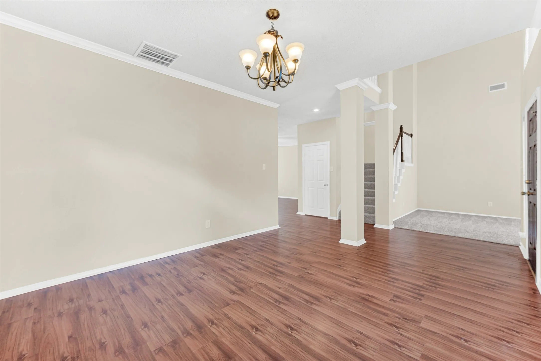 Single Family Residence For Sale in Collin County , 1101 Easton Lane, Allen, Texas 75002, 3 Bedroom, 3 Bathroom, 2 Garage spaces, 2,466 Sqft, built in 1994, mls#21405012, Real Estate Agent in Allen, Homes For Sale in Collin county, Homes For Sale in Allen, Realtor in Allen Texas, Real Estate Brokerage Independent Realty Texas, Luminita Cordes Realtor