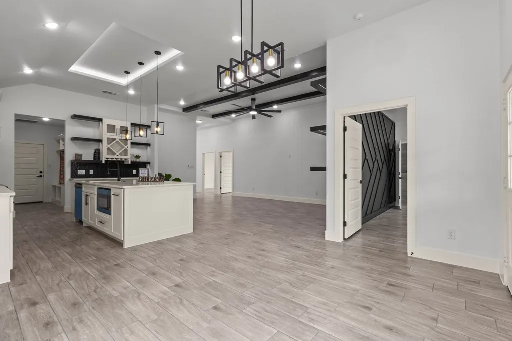 Single Family Residence For Sale in Van Zandt County , 183 Private Road 8642, Canton, Texas 75103, 4 Bedroom, 3 Bathroom, 2 Garage spaces, 2,450 Sqft, built in 2026, mls#21405879, Real Estate Agent in Canton, Homes For Sale in Van Zandt county, Homes For Sale in Canton, Realtor in Canton Texas, Real Estate Brokerage Independent Realty Texas, Luminita Cordes Realtor