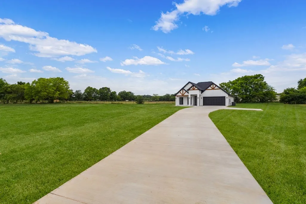 Single Family Residence For Sale in Van Zandt County , 183 Private Road 8642, Canton, Texas 75103, 4 Bedroom, 3 Bathroom, 2 Garage spaces, 2,450 Sqft, built in 2026, mls#21405879, Real Estate Agent in Canton, Homes For Sale in Van Zandt county, Homes For Sale in Canton, Realtor in Canton Texas, Real Estate Brokerage Independent Realty Texas, Luminita Cordes Realtor