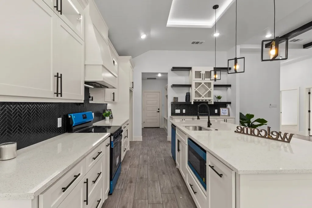 Single Family Residence For Sale in Van Zandt County , 183 Private Road 8642, Canton, Texas 75103, 4 Bedroom, 3 Bathroom, 2 Garage spaces, 2,450 Sqft, built in 2026, mls#21405879, Real Estate Agent in Canton, Homes For Sale in Van Zandt county, Homes For Sale in Canton, Realtor in Canton Texas, Real Estate Brokerage Independent Realty Texas, Luminita Cordes Realtor
