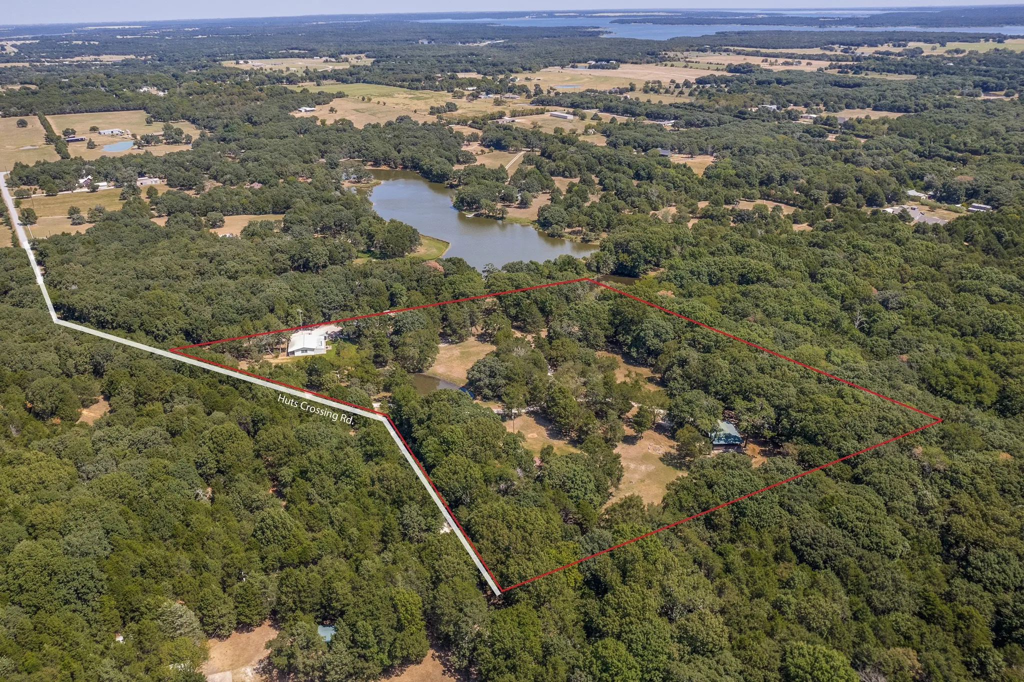 Manufactured Home For Sale in Grayson County , 330 Huts Crossing Road, Sadler, Texas 76264, 3 Bedroom, 2 Bathroom, 1 Garage spaces, 2,120 Sqft, built in 1984, mls#21404306, Real Estate Agent in Sadler, Homes For Sale in Grayson county, Homes For Sale in Sadler, Realtor in Sadler Texas, Real Estate Brokerage Independent Realty Texas, Luminita Cordes Realtor