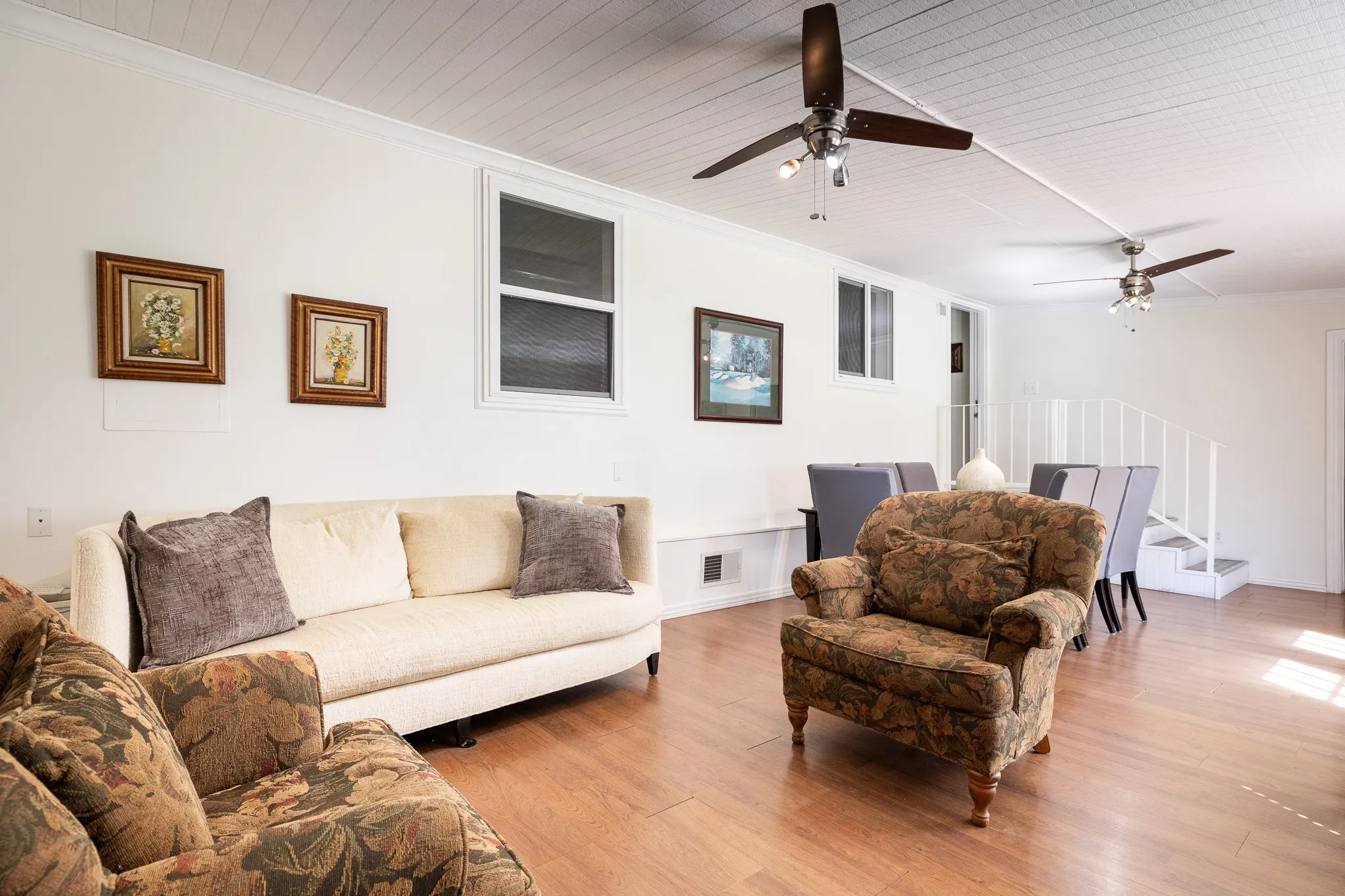 Bonus room with 2nd Dining and Living areas