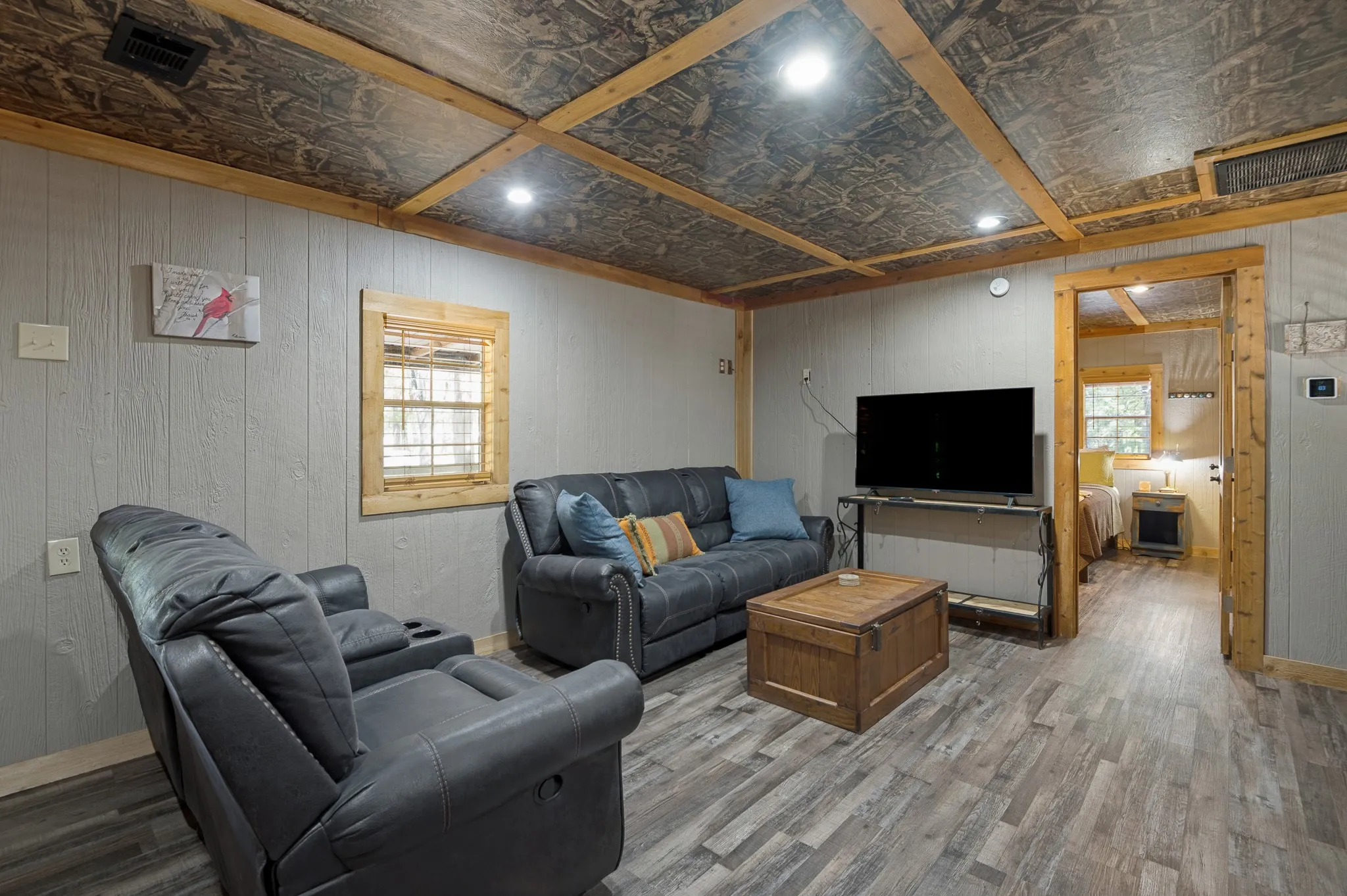 Cavin: Living room
