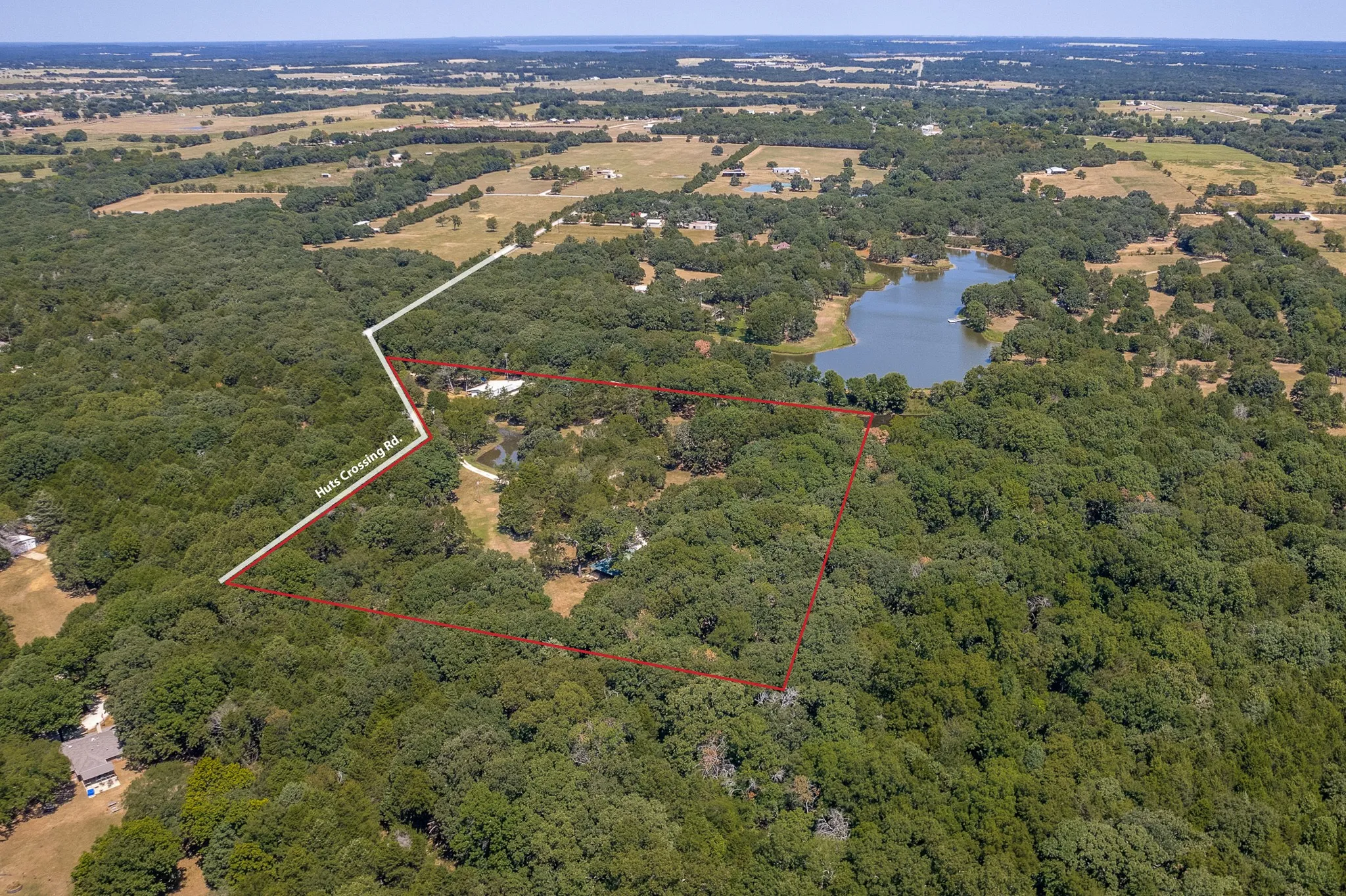 Manufactured Home For Sale in Grayson County , 330 Huts Crossing Road, Sadler, Texas 76264, 3 Bedroom, 2 Bathroom, 1 Garage spaces, 2,120 Sqft, built in 1984, mls#21404306, Real Estate Agent in Sadler, Homes For Sale in Grayson county, Homes For Sale in Sadler, Realtor in Sadler Texas, Real Estate Brokerage Independent Realty Texas, Luminita Cordes Realtor