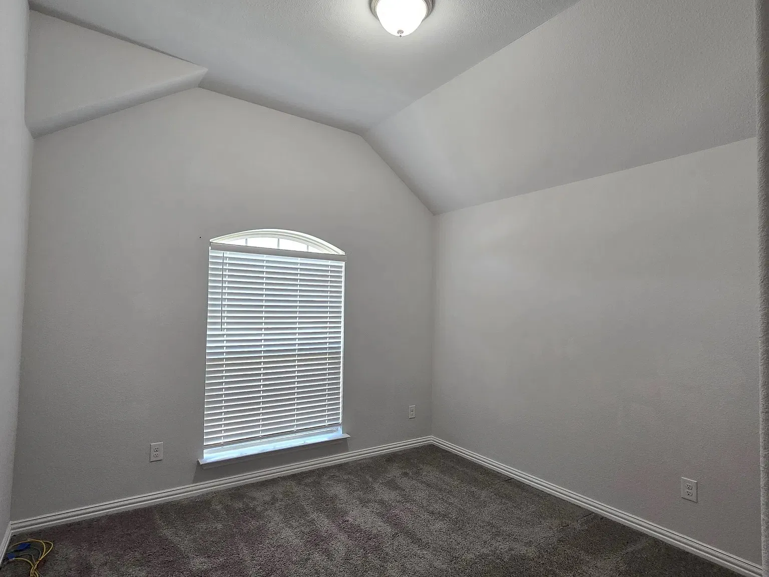 Single Family Residence For Rent in Tarrant County , 600 Windy Knoll Road, Fort Worth, Texas 76028, 5 Bedroom, 3 Bathroom, 2 Garage spaces, 2,215 Sqft, built in 2018, mls#21405873, Real Estate Agent in Fort Worth, Homes For Rent in Tarrant county, Homes For Rent in Fort Worth, Realtor in Fort Worth Texas, Real Estate Brokerage Independent Realty Texas, Luminita Cordes Realtor