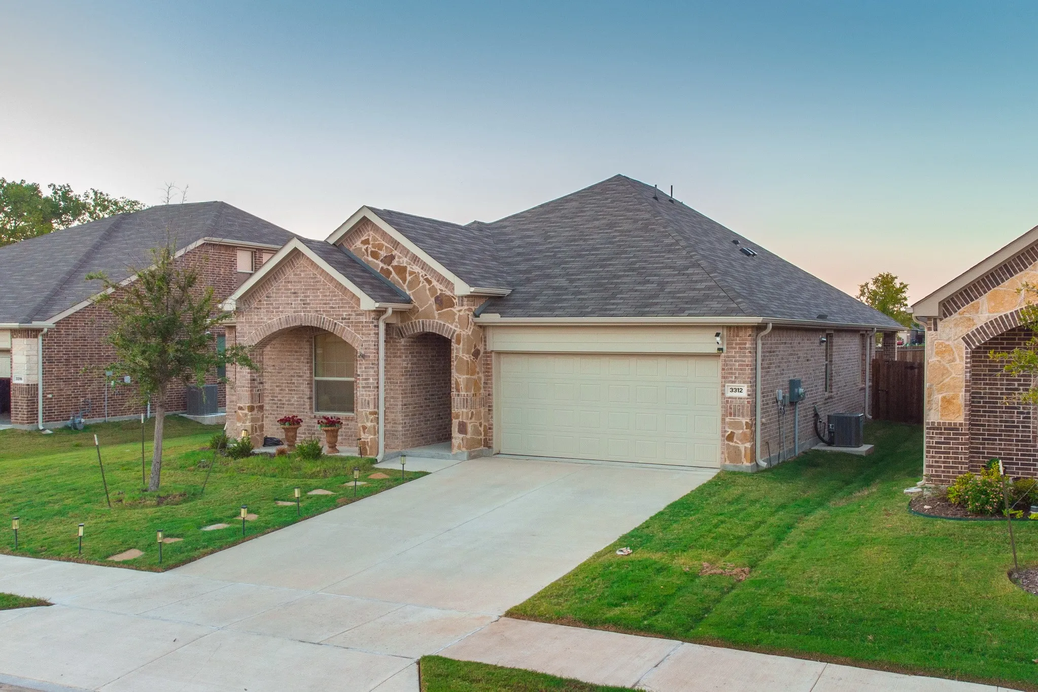 Single Family Residence For Sale in Collin County , 3312 Swift Fox Way, Mc Kinney, Texas 75071, 4 Bedroom, 2 Bathroom, 2 Garage spaces, 1,987 Sqft, built in 2024, mls#21405816, Real Estate Agent in Mc Kinney, Homes For Sale in Collin county, Homes For Sale in Mc Kinney, Realtor in Mc Kinney Texas, Real Estate Brokerage Independent Realty Texas, Luminita Cordes Realtor