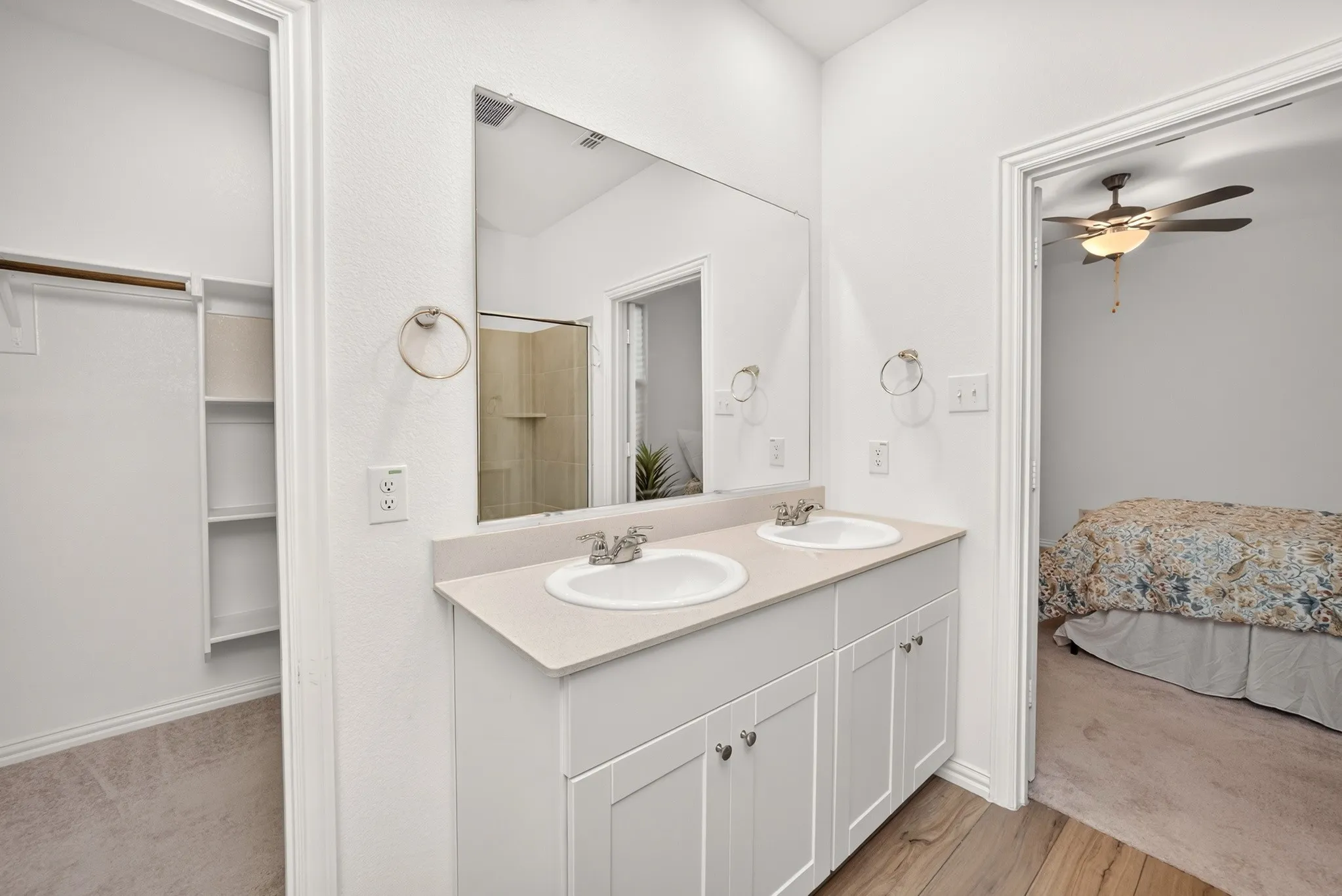 Single Family Residence For Sale in Collin County , 3312 Swift Fox Way, Mc Kinney, Texas 75071, 4 Bedroom, 2 Bathroom, 2 Garage spaces, 1,987 Sqft, built in 2024, mls#21405816, Real Estate Agent in Mc Kinney, Homes For Sale in Collin county, Homes For Sale in Mc Kinney, Realtor in Mc Kinney Texas, Real Estate Brokerage Independent Realty Texas, Luminita Cordes Realtor