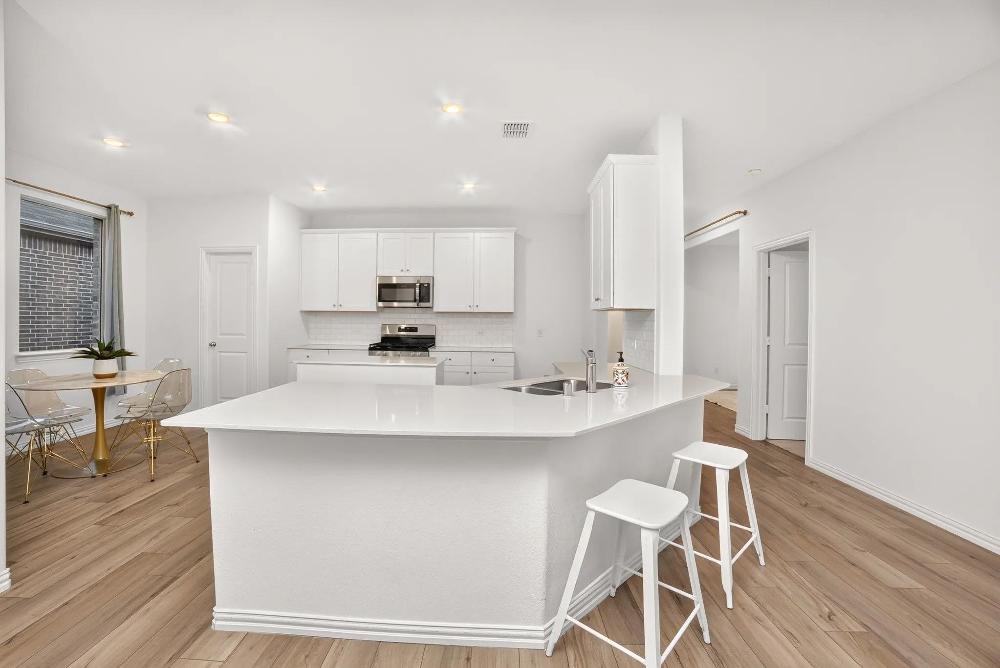 Single Family Residence For Sale in Collin County , 3312 Swift Fox Way, Mc Kinney, Texas 75071, 4 Bedroom, 2 Bathroom, 2 Garage spaces, 1,987 Sqft, built in 2024, mls#21405816, Real Estate Agent in Mc Kinney, Homes For Sale in Collin county, Homes For Sale in Mc Kinney, Realtor in Mc Kinney Texas, Real Estate Brokerage Independent Realty Texas, Luminita Cordes Realtor