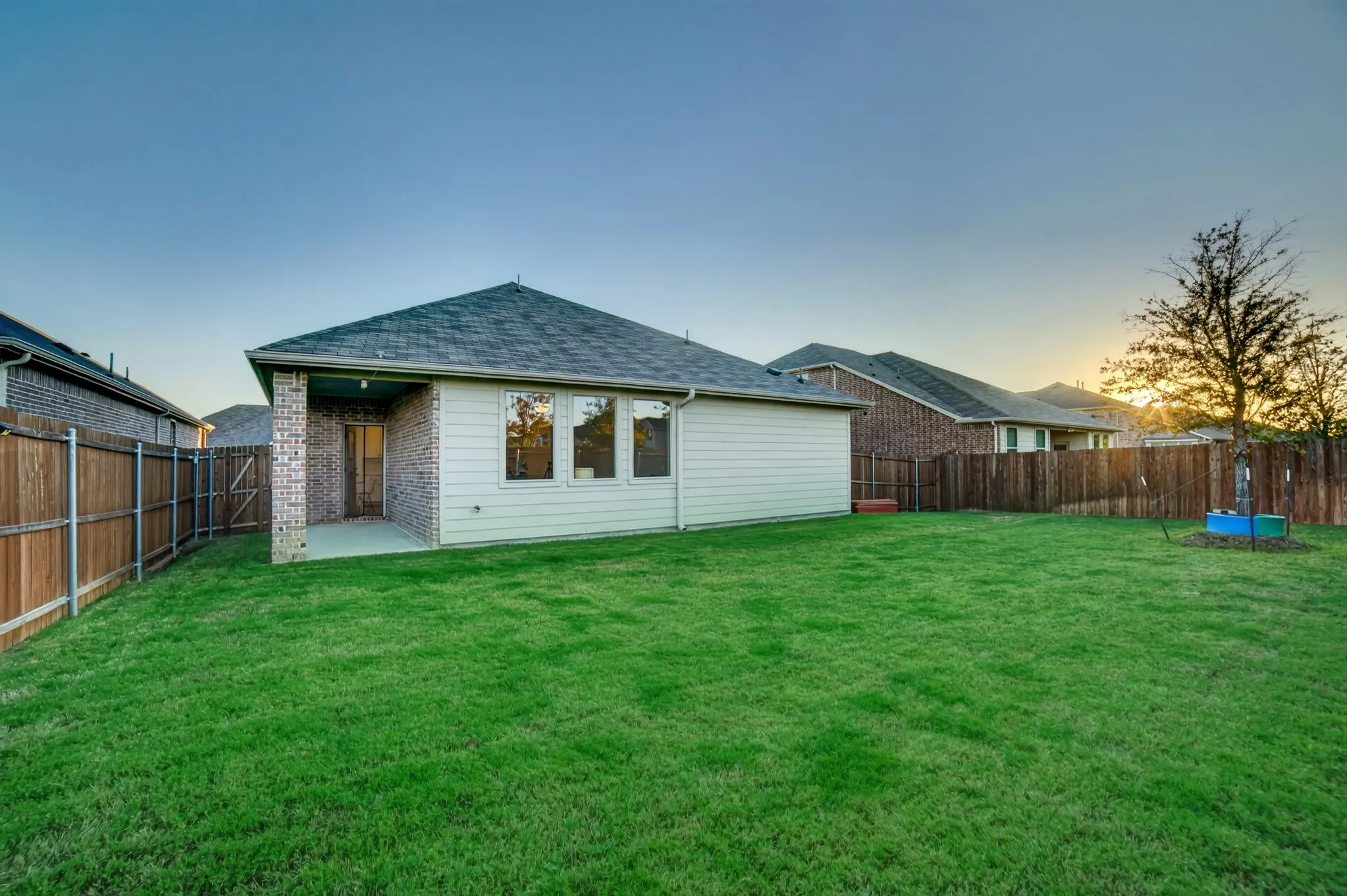 Single Family Residence For Sale in Collin County , 3312 Swift Fox Way, Mc Kinney, Texas 75071, 4 Bedroom, 2 Bathroom, 2 Garage spaces, 1,987 Sqft, built in 2024, mls#21405816, Real Estate Agent in Mc Kinney, Homes For Sale in Collin county, Homes For Sale in Mc Kinney, Realtor in Mc Kinney Texas, Real Estate Brokerage Independent Realty Texas, Luminita Cordes Realtor