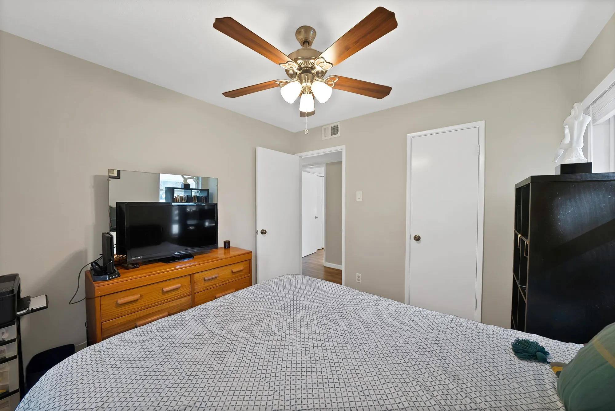 Bedroom featuring ceiling fan