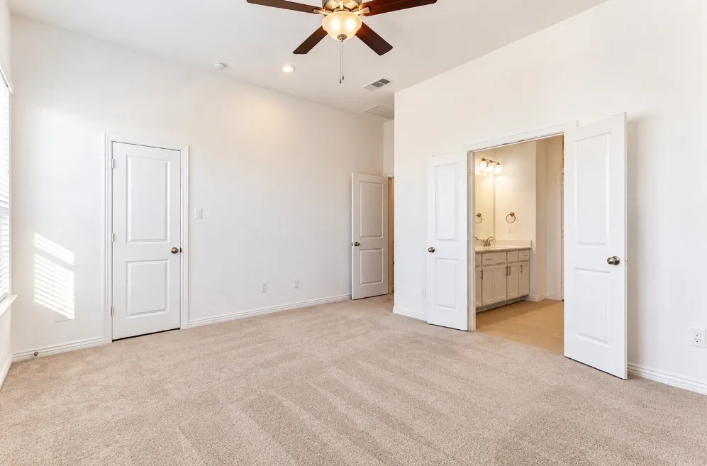 Single Family Residence For Rent in Tarrant County , 3700 Pelican Rest Way, Arlington, Texas 76005, 3 Bedroom, 4 Bathroom, 2 Garage spaces, 2,139 Sqft, built in 2021, mls#21405900, Real Estate Agent in Arlington, Homes For Rent in Tarrant county, Homes For Rent in Arlington, Realtor in Arlington Texas, Real Estate Brokerage Independent Realty Texas, Luminita Cordes Realtor