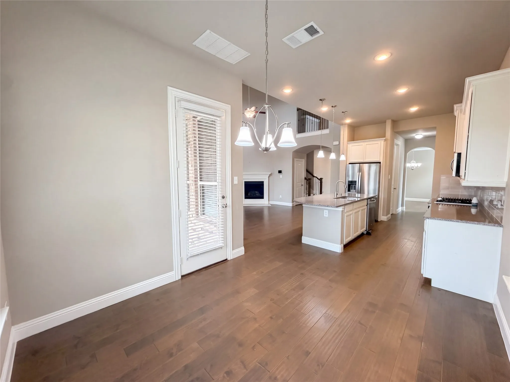 Single Family Residence For Sale in Denton County , 11224 Dusty Trail Court, Flower Mound, Texas 76262, 5 Bedroom, 4 Bathroom, 2 Garage spaces, 3,368 Sqft, built in 2018, mls#21405719, Real Estate Agent in Flower Mound, Homes For Sale in Denton county, Homes For Sale in Flower Mound, Realtor in Flower Mound Texas, Real Estate Brokerage Independent Realty Texas, Luminita Cordes Realtor