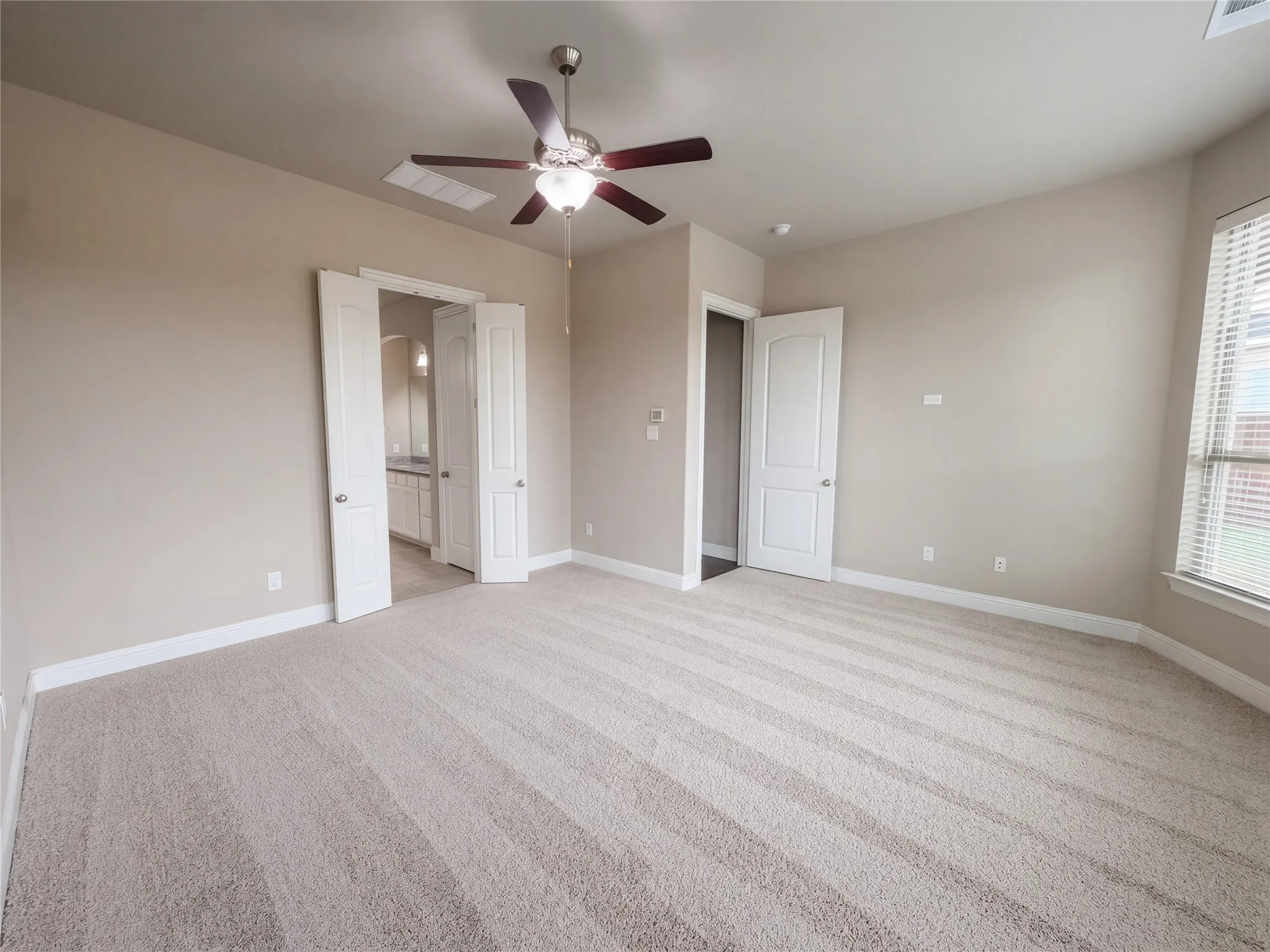 Single Family Residence For Sale in Denton County , 11224 Dusty Trail Court, Flower Mound, Texas 76262, 5 Bedroom, 4 Bathroom, 2 Garage spaces, 3,368 Sqft, built in 2018, mls#21405719, Real Estate Agent in Flower Mound, Homes For Sale in Denton county, Homes For Sale in Flower Mound, Realtor in Flower Mound Texas, Real Estate Brokerage Independent Realty Texas, Luminita Cordes Realtor