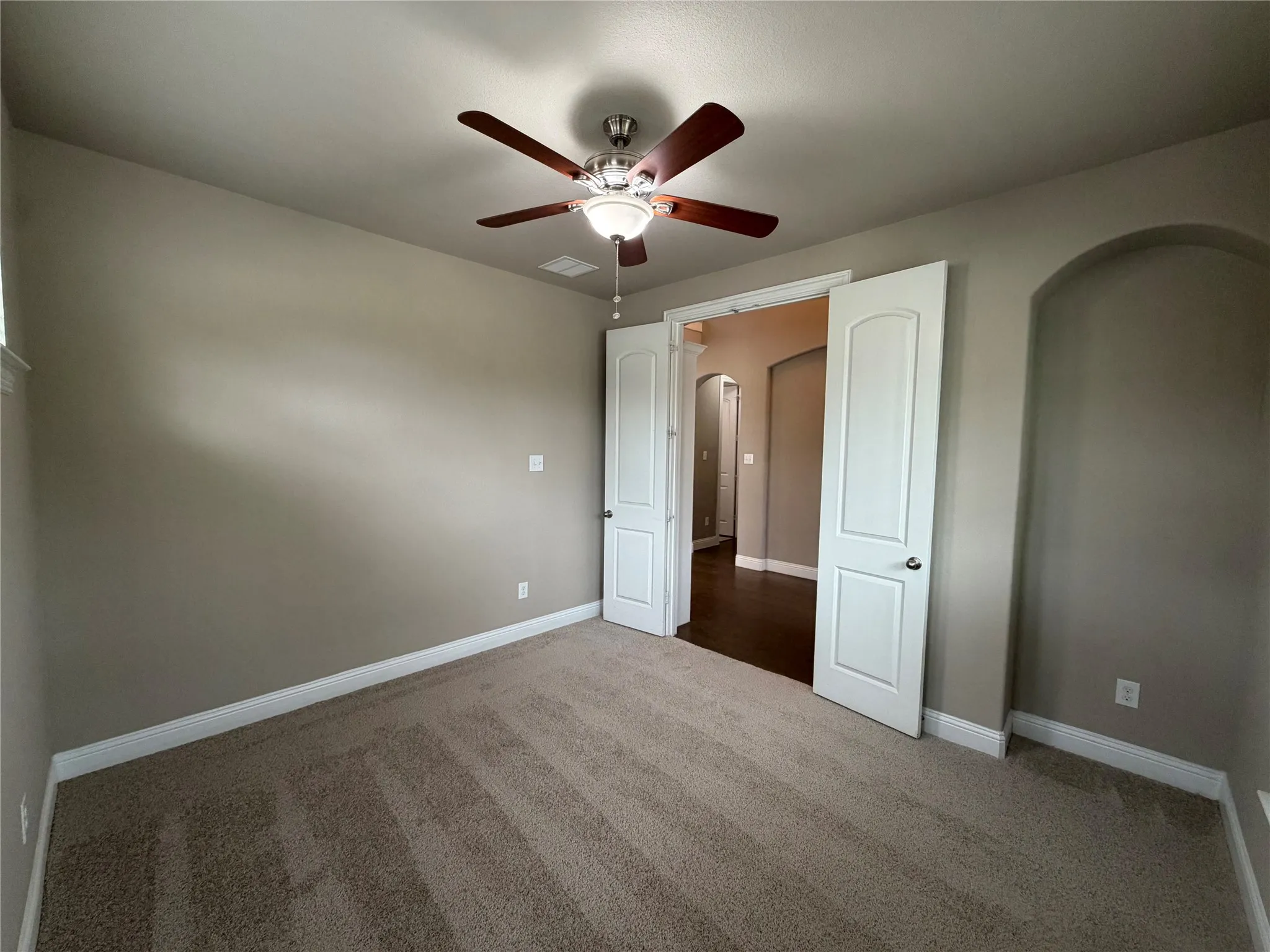 Single Family Residence For Sale in Denton County , 11224 Dusty Trail Court, Flower Mound, Texas 76262, 5 Bedroom, 4 Bathroom, 2 Garage spaces, 3,368 Sqft, built in 2018, mls#21405719, Real Estate Agent in Flower Mound, Homes For Sale in Denton county, Homes For Sale in Flower Mound, Realtor in Flower Mound Texas, Real Estate Brokerage Independent Realty Texas, Luminita Cordes Realtor