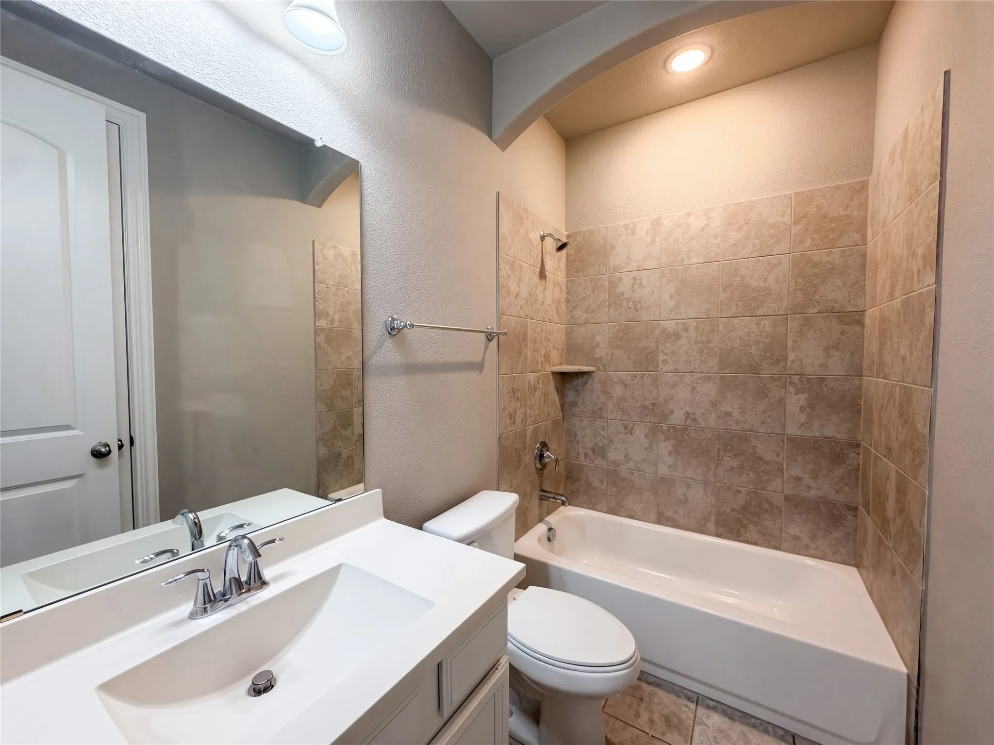 Single Family Residence For Sale in Denton County , 11224 Dusty Trail Court, Flower Mound, Texas 76262, 5 Bedroom, 4 Bathroom, 2 Garage spaces, 3,368 Sqft, built in 2018, mls#21405719, Real Estate Agent in Flower Mound, Homes For Sale in Denton county, Homes For Sale in Flower Mound, Realtor in Flower Mound Texas, Real Estate Brokerage Independent Realty Texas, Luminita Cordes Realtor