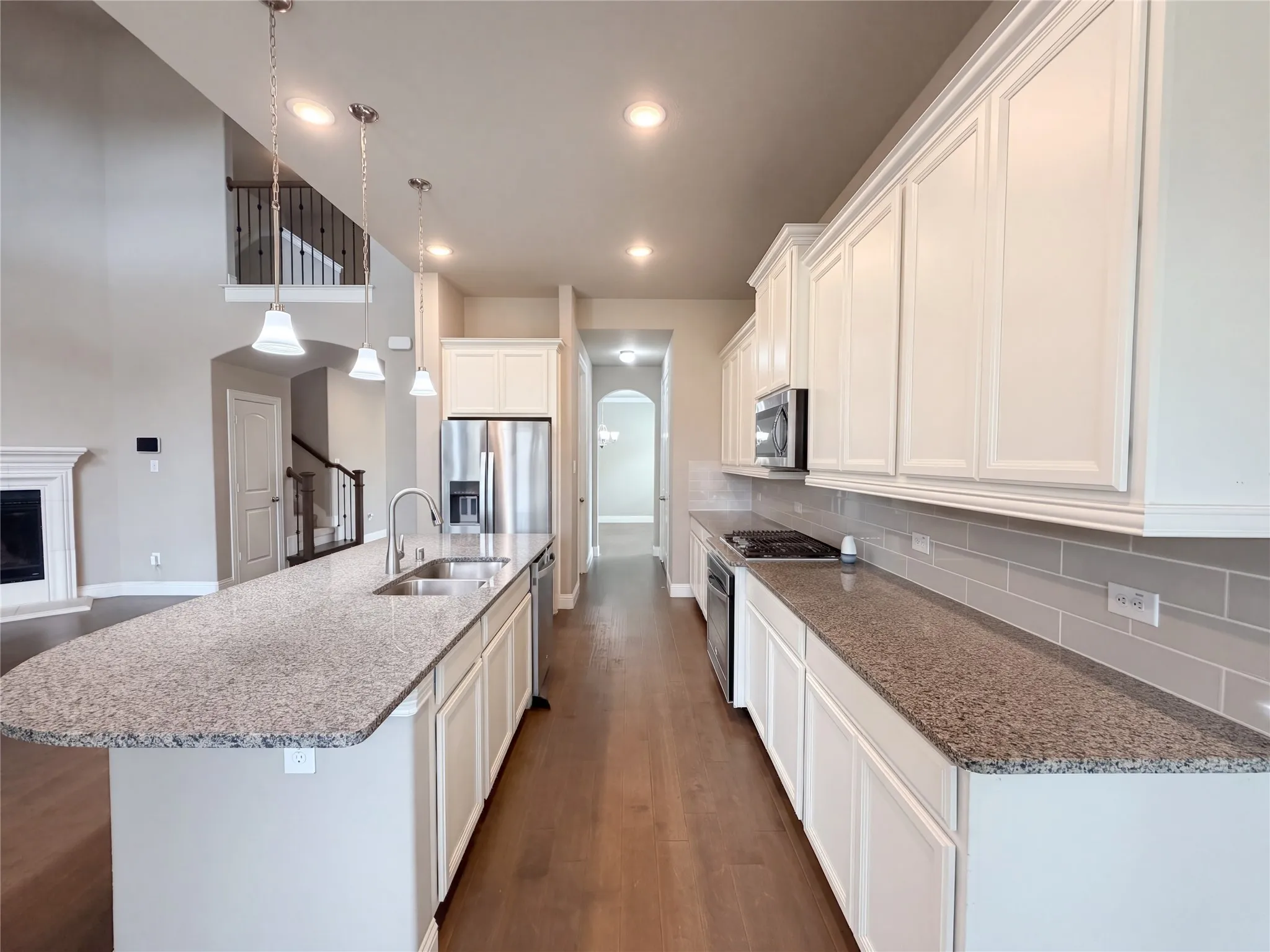 Single Family Residence For Sale in Denton County , 11224 Dusty Trail Court, Flower Mound, Texas 76262, 5 Bedroom, 4 Bathroom, 2 Garage spaces, 3,368 Sqft, built in 2018, mls#21405719, Real Estate Agent in Flower Mound, Homes For Sale in Denton county, Homes For Sale in Flower Mound, Realtor in Flower Mound Texas, Real Estate Brokerage Independent Realty Texas, Luminita Cordes Realtor