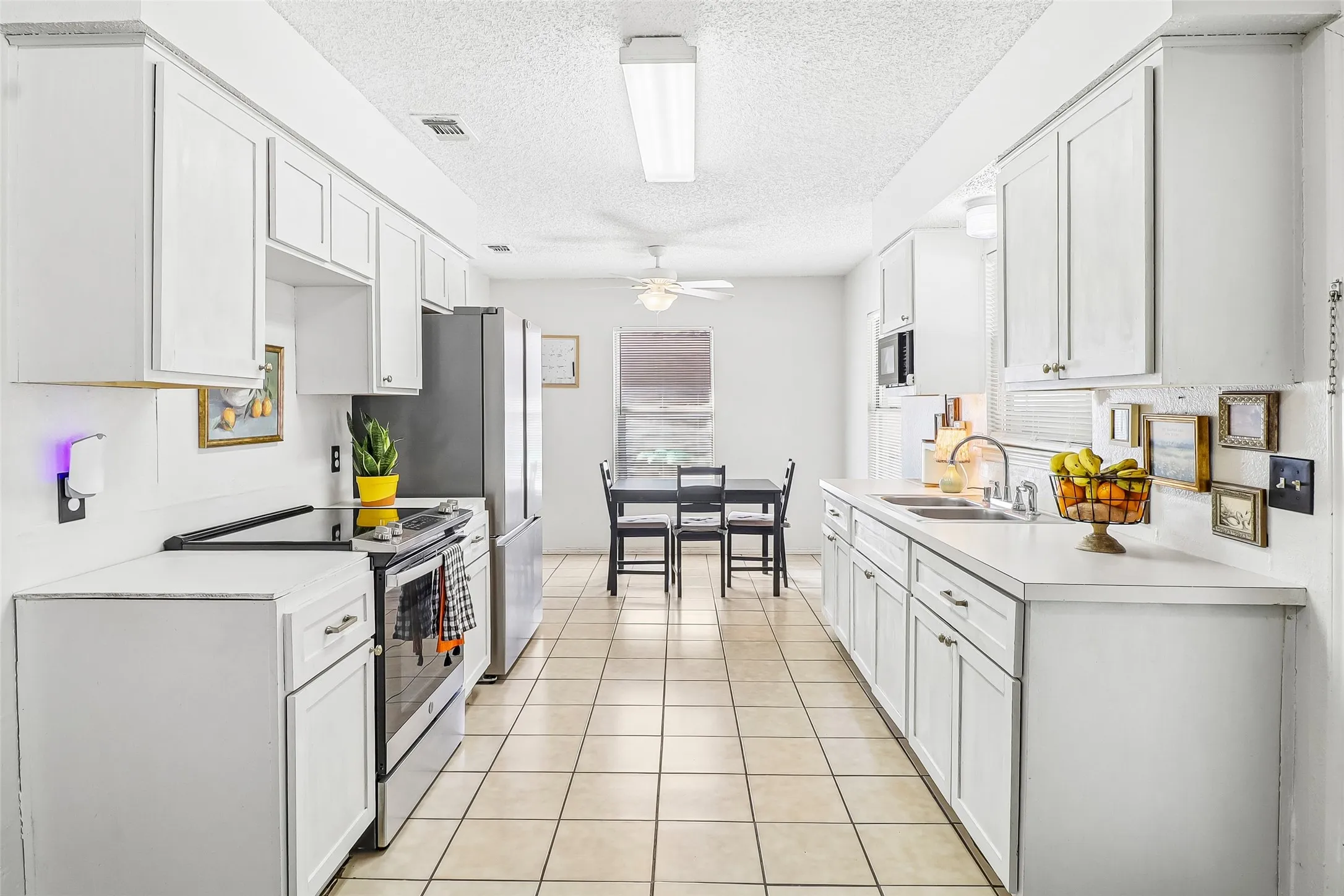 Single Family Residence For Sale in Tarrant County , 2308 Cool Spring Drive, Fort Worth, Texas 76108, 3 Bedroom, 2 Bathroom, Garage spaces, 1,490 Sqft, built in 1989, mls#21404617, Real Estate Agent in Fort Worth, Homes For Sale in Tarrant county, Homes For Sale in Fort Worth, Realtor in Fort Worth Texas, Real Estate Brokerage Independent Realty Texas, Luminita Cordes Realtor