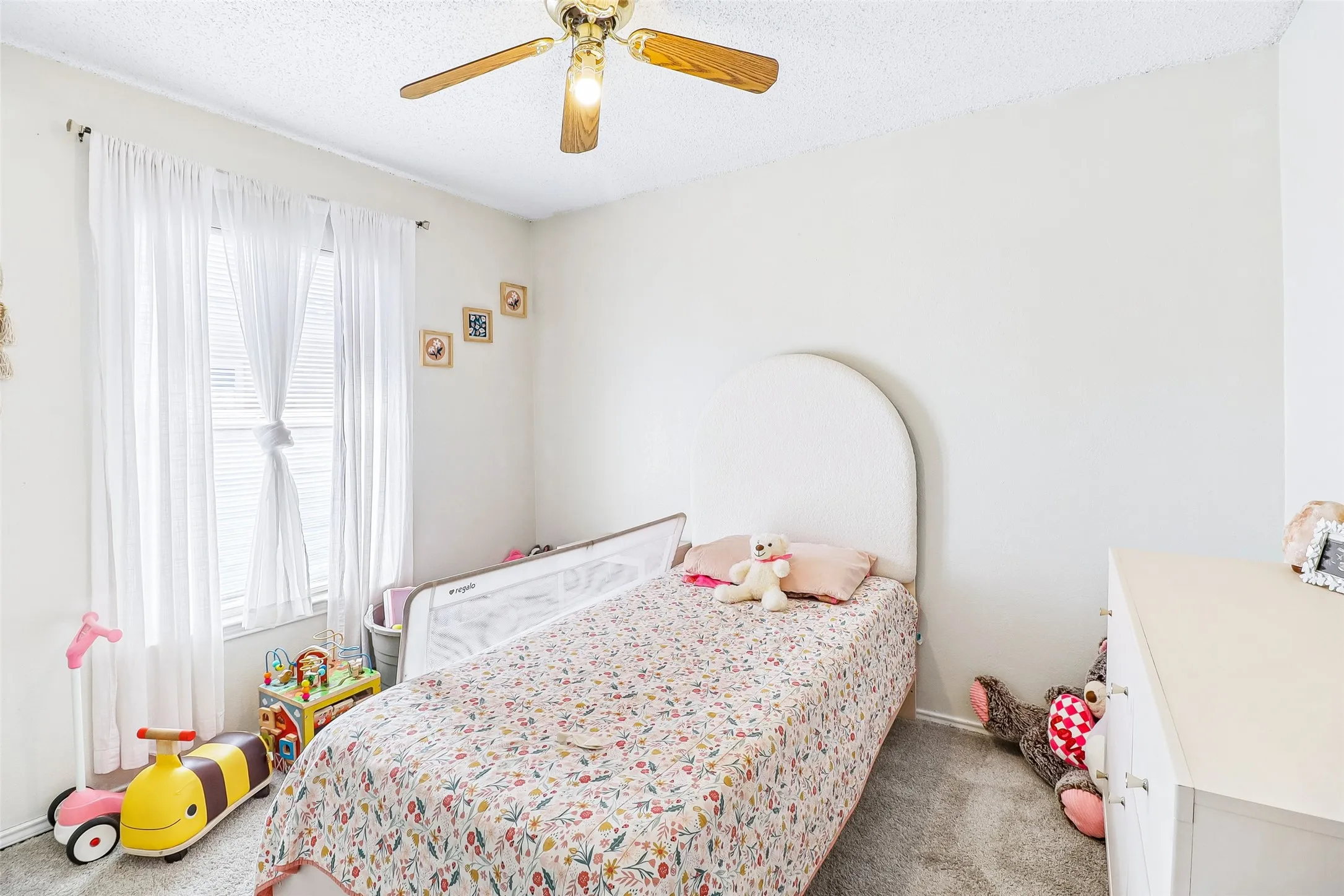 Single Family Residence For Sale in Tarrant County , 2308 Cool Spring Drive, Fort Worth, Texas 76108, 3 Bedroom, 2 Bathroom, Garage spaces, 1,490 Sqft, built in 1989, mls#21404617, Real Estate Agent in Fort Worth, Homes For Sale in Tarrant county, Homes For Sale in Fort Worth, Realtor in Fort Worth Texas, Real Estate Brokerage Independent Realty Texas, Luminita Cordes Realtor