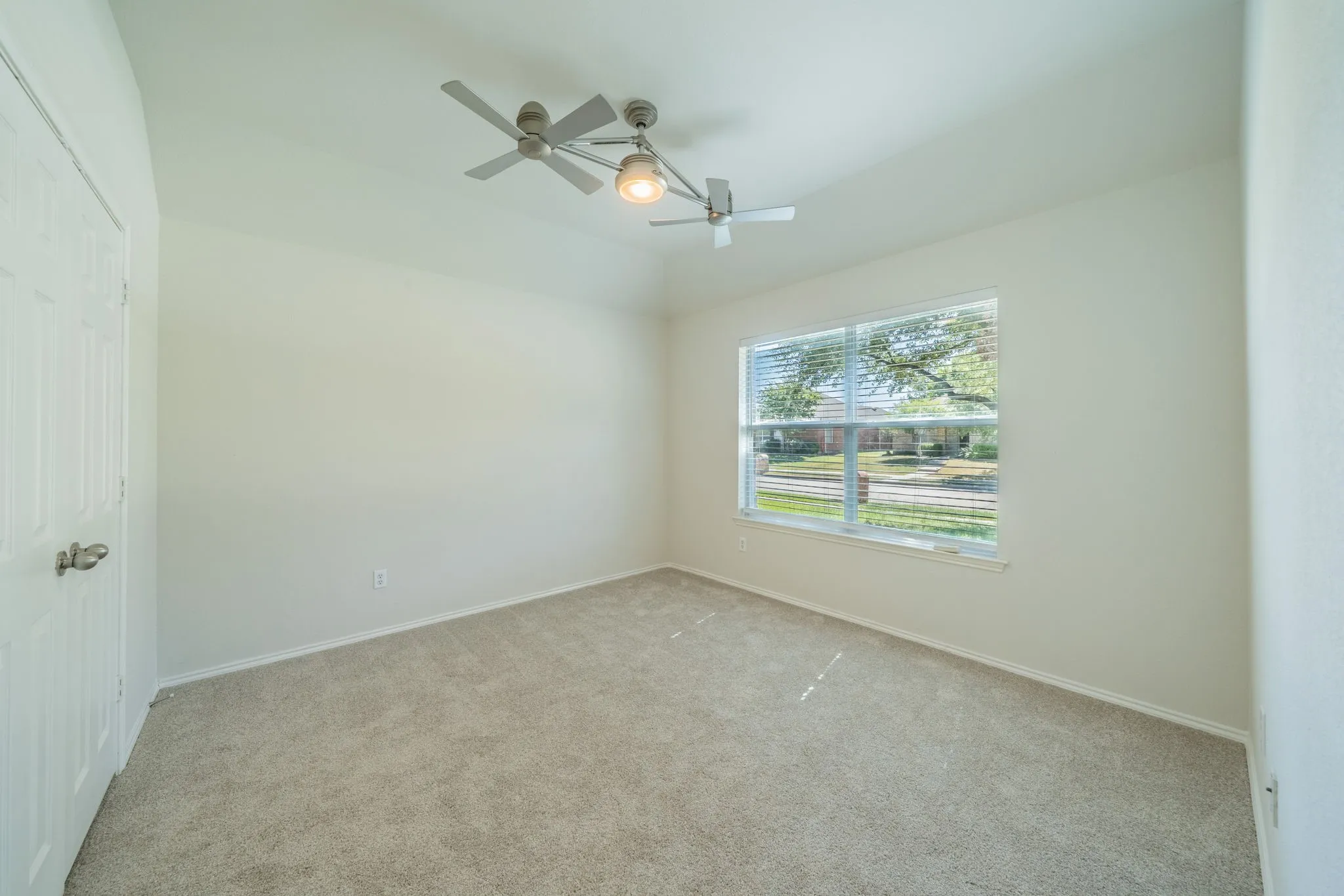Single Family Residence For Rent in Collin County , 117 Shadybrook Drive, Wylie, Texas 75098, 3 Bedroom, 2 Bathroom, 2 Garage spaces, 1,830 Sqft, built in 2005, mls#21398391, Real Estate Agent in Wylie, Homes For Rent in Collin county, Homes For Rent in Wylie, Realtor in Wylie Texas, Real Estate Brokerage Independent Realty Texas, Luminita Cordes Realtor