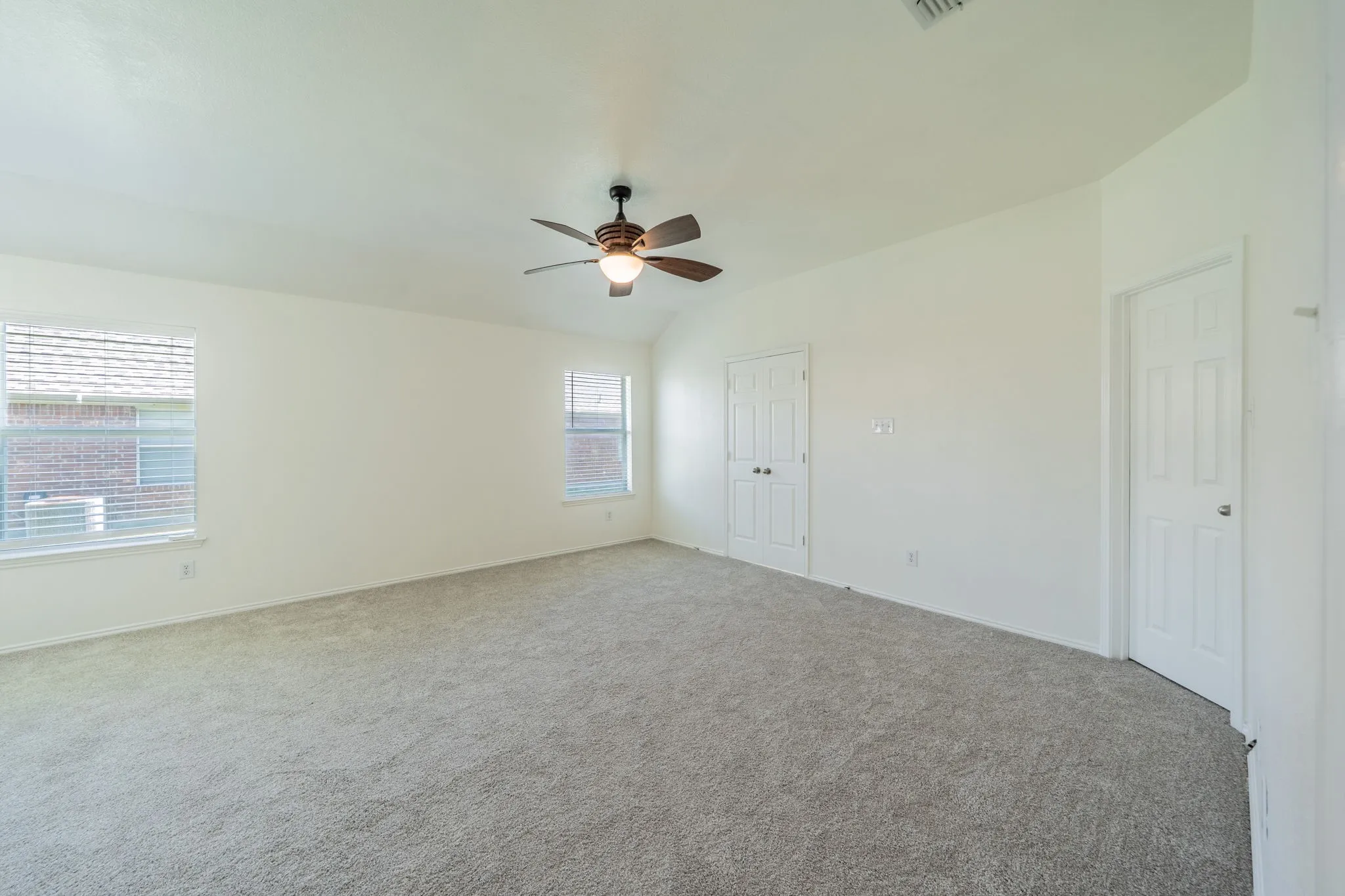 Single Family Residence For Rent in Collin County , 117 Shadybrook Drive, Wylie, Texas 75098, 3 Bedroom, 2 Bathroom, 2 Garage spaces, 1,830 Sqft, built in 2005, mls#21398391, Real Estate Agent in Wylie, Homes For Rent in Collin county, Homes For Rent in Wylie, Realtor in Wylie Texas, Real Estate Brokerage Independent Realty Texas, Luminita Cordes Realtor