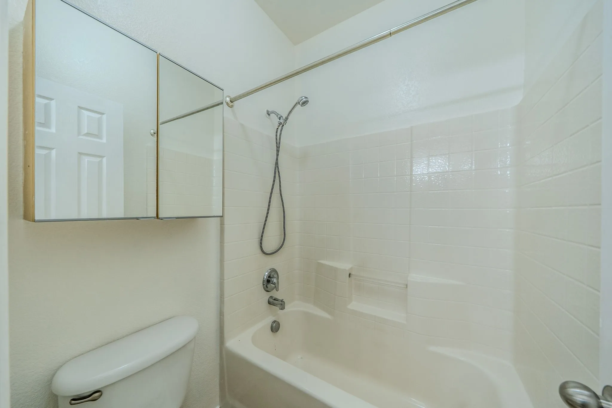 Single Family Residence For Rent in Collin County , 117 Shadybrook Drive, Wylie, Texas 75098, 3 Bedroom, 2 Bathroom, 2 Garage spaces, 1,830 Sqft, built in 2005, mls#21398391, Real Estate Agent in Wylie, Homes For Rent in Collin county, Homes For Rent in Wylie, Realtor in Wylie Texas, Real Estate Brokerage Independent Realty Texas, Luminita Cordes Realtor