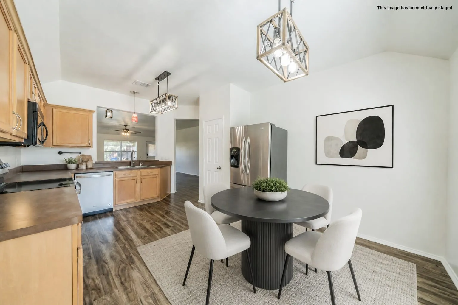 Single Family Residence For Rent in Collin County , 117 Shadybrook Drive, Wylie, Texas 75098, 3 Bedroom, 2 Bathroom, 2 Garage spaces, 1,830 Sqft, built in 2005, mls#21398391, Real Estate Agent in Wylie, Homes For Rent in Collin county, Homes For Rent in Wylie, Realtor in Wylie Texas, Real Estate Brokerage Independent Realty Texas, Luminita Cordes Realtor
