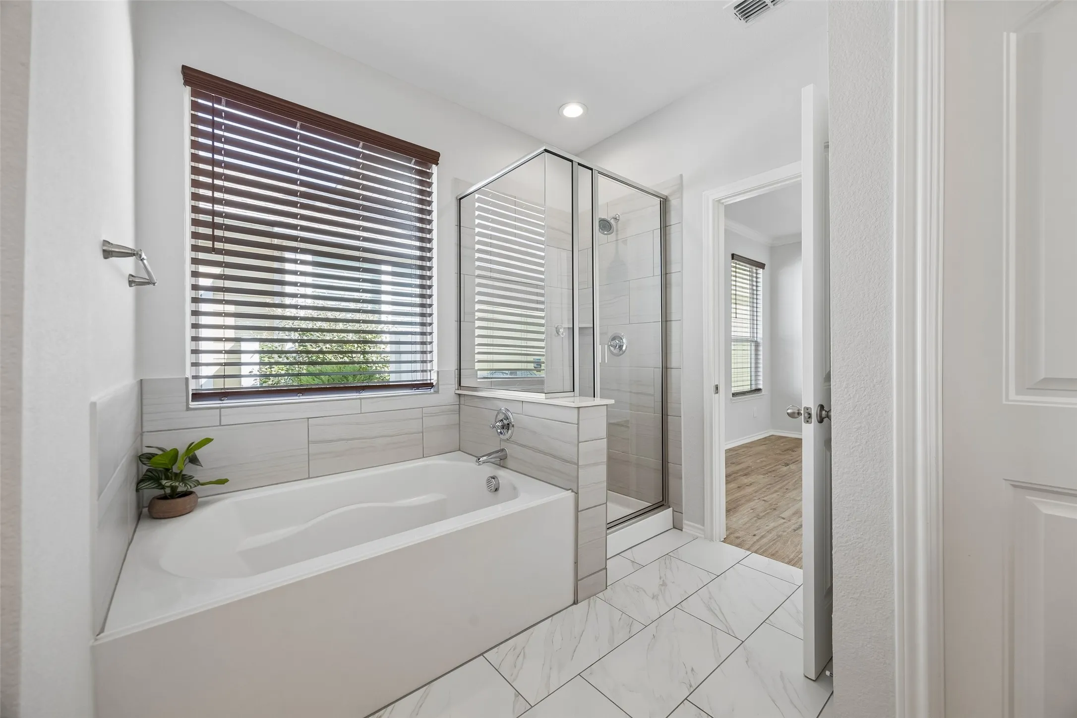 Primary Ensuite Bathroom