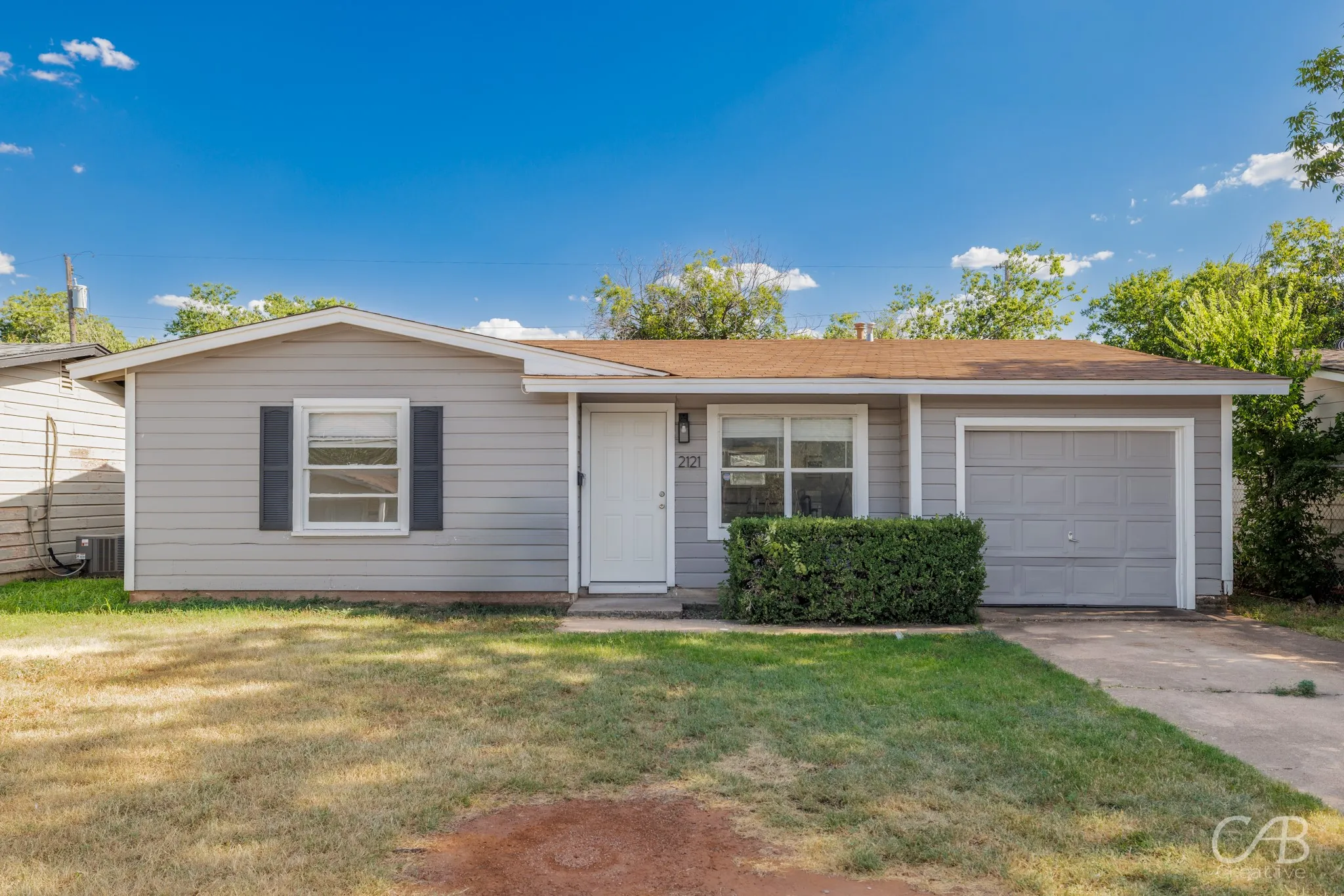 Single Family Residence For Rent