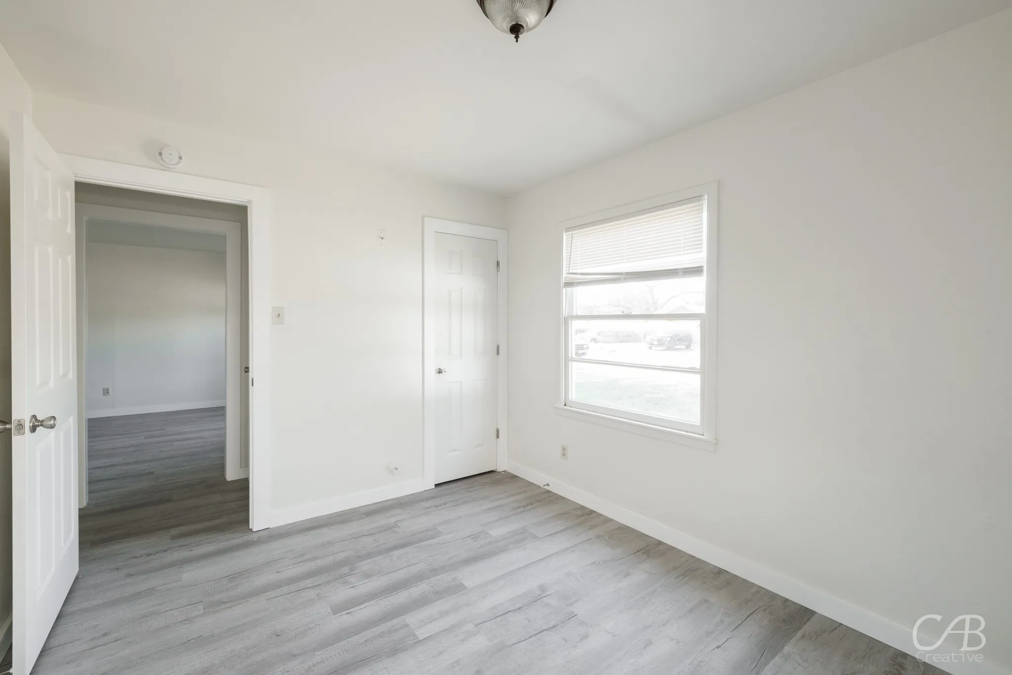Single Family Residence For Rent in Taylor County , 2121 Parramore Street, Abilene, Texas 79603, 3 Bedroom, 1 Bathroom, 1 Garage spaces, 998 Sqft, built in 1954, mls#21405881, Real Estate Agent in Abilene, Homes For Rent in Taylor county, Homes For Rent in Abilene, Realtor in Abilene Texas, Real Estate Brokerage Independent Realty Texas, Luminita Cordes Realtor
