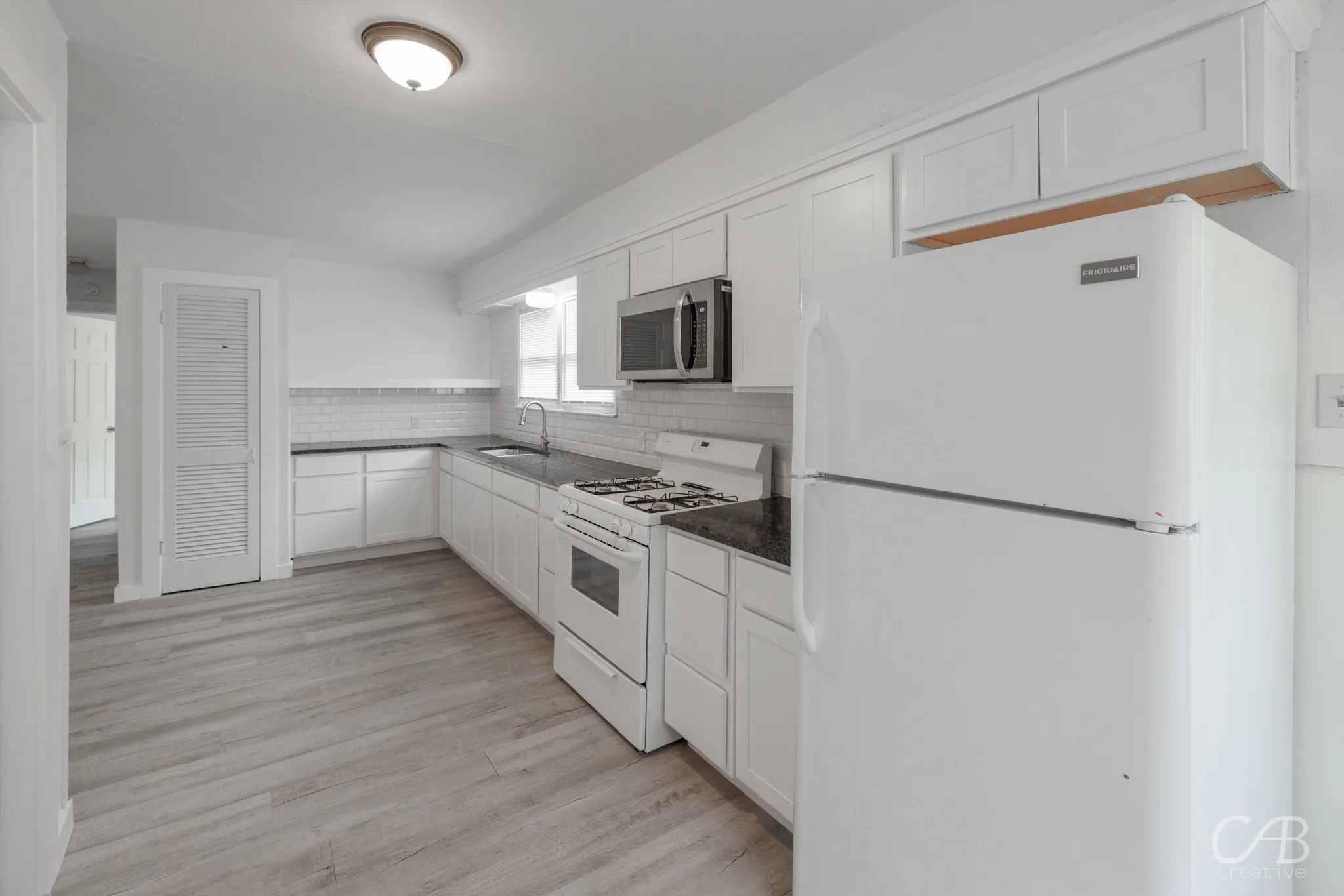 Single Family Residence For Rent in Taylor County , 2121 Parramore Street, Abilene, Texas 79603, 3 Bedroom, 1 Bathroom, 1 Garage spaces, 998 Sqft, built in 1954, mls#21405881, Real Estate Agent in Abilene, Homes For Rent in Taylor county, Homes For Rent in Abilene, Realtor in Abilene Texas, Real Estate Brokerage Independent Realty Texas, Luminita Cordes Realtor