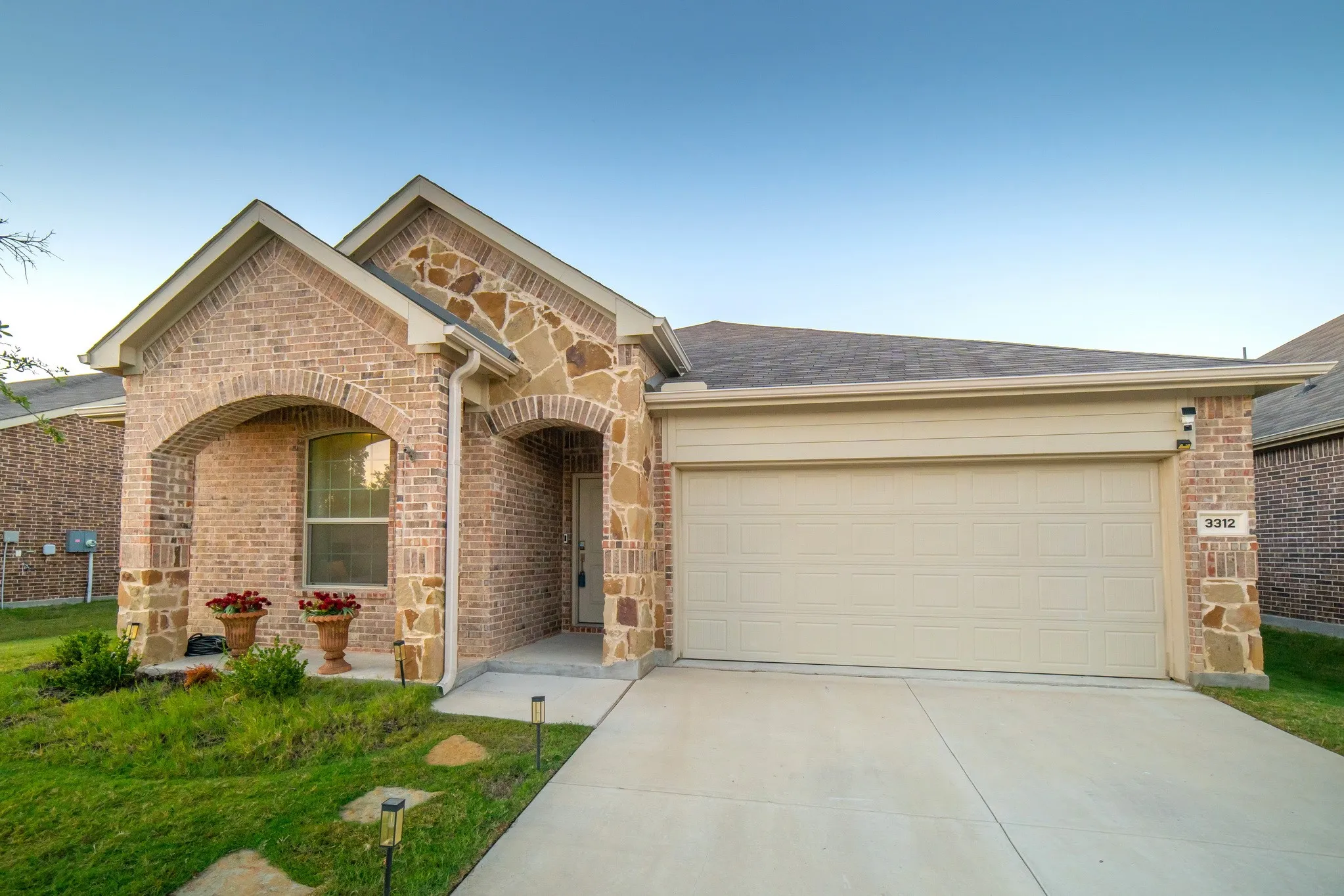 Single Family Residence For Rent in Collin County , 3312 Swift Fox Way, Mc Kinney, Texas 75071, 4 Bedroom, 2 Bathroom, 2 Garage spaces, 1,987 Sqft, built in 2024, mls#21405894, Real Estate Agent in Mc Kinney, Homes For Rent in Collin county, Homes For Rent in Mc Kinney, Realtor in Mc Kinney Texas, Real Estate Brokerage Independent Realty Texas, Luminita Cordes Realtor