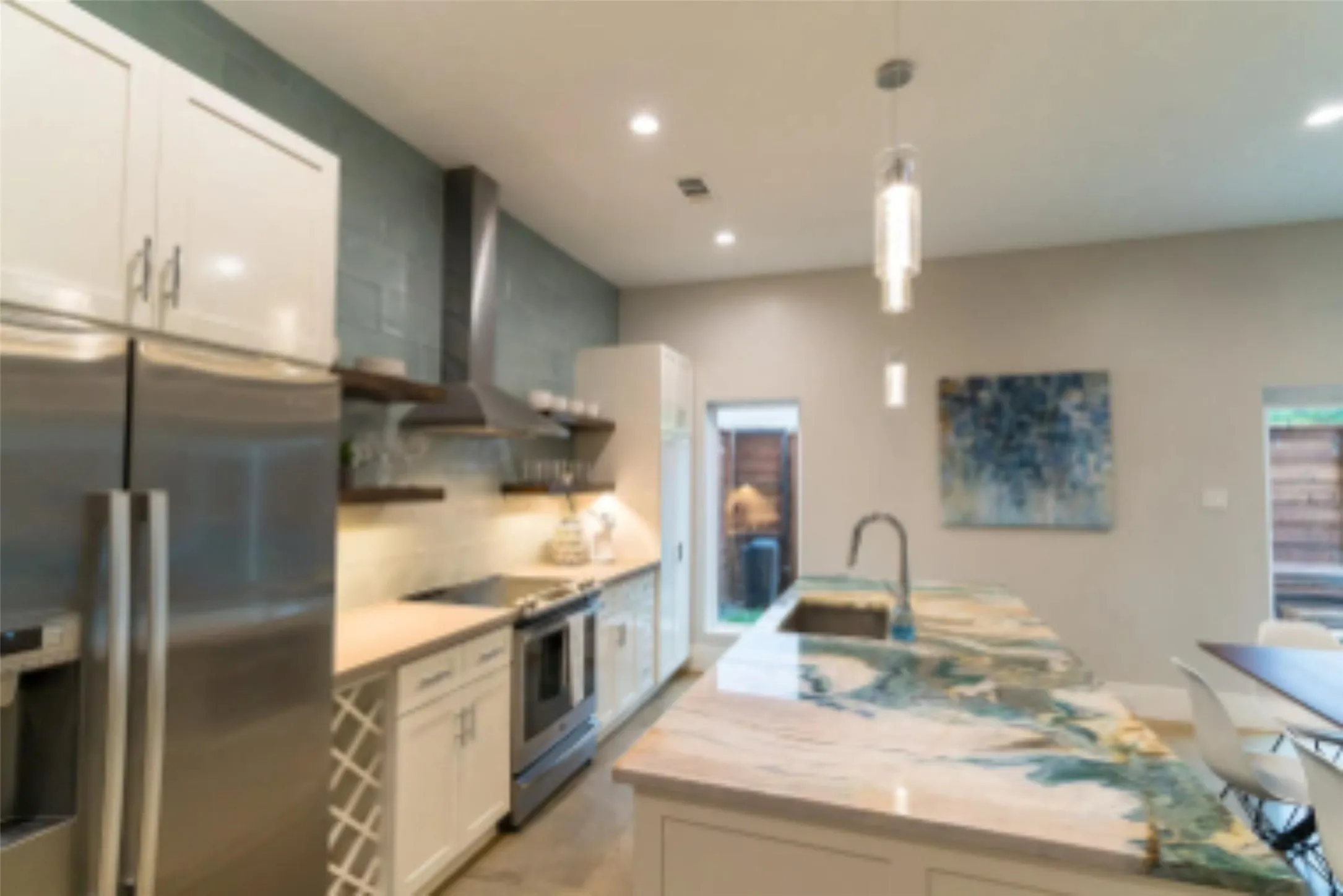 Single Family Residence For Sale in Dallas County , 180 S Cisco Street, Dallas, Texas 75246, 3 Bedroom, 3 Bathroom, 2 Garage spaces, 2,348 Sqft, built in 2019, mls#21404460, Real Estate Agent in Dallas, Homes For Sale in Dallas county, Homes For Sale in Dallas, Realtor in Dallas Texas, Real Estate Brokerage Independent Realty Texas, Luminita Cordes Realtor