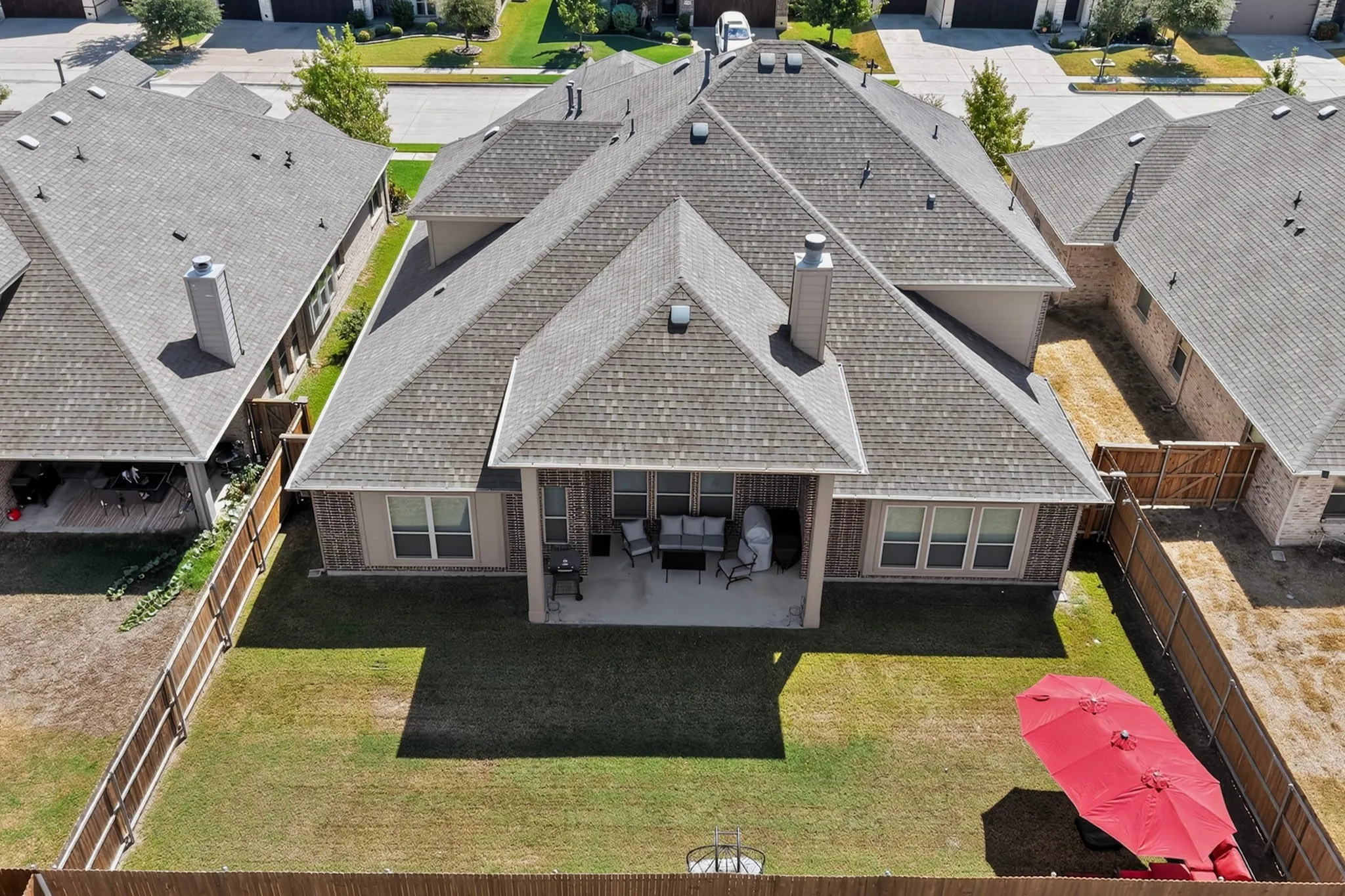 Single Family Residence For Sale in Kaufman County , 1804 Chadwick Lane, Forney, Texas 75126, 5 Bedroom, 5 Bathroom, 3 Garage spaces, 4,015 Sqft, built in 2019, mls#21404867, Real Estate Agent in Forney, Homes For Sale in Kaufman county, Homes For Sale in Forney, Realtor in Forney Texas, Real Estate Brokerage Independent Realty Texas, Luminita Cordes Realtor