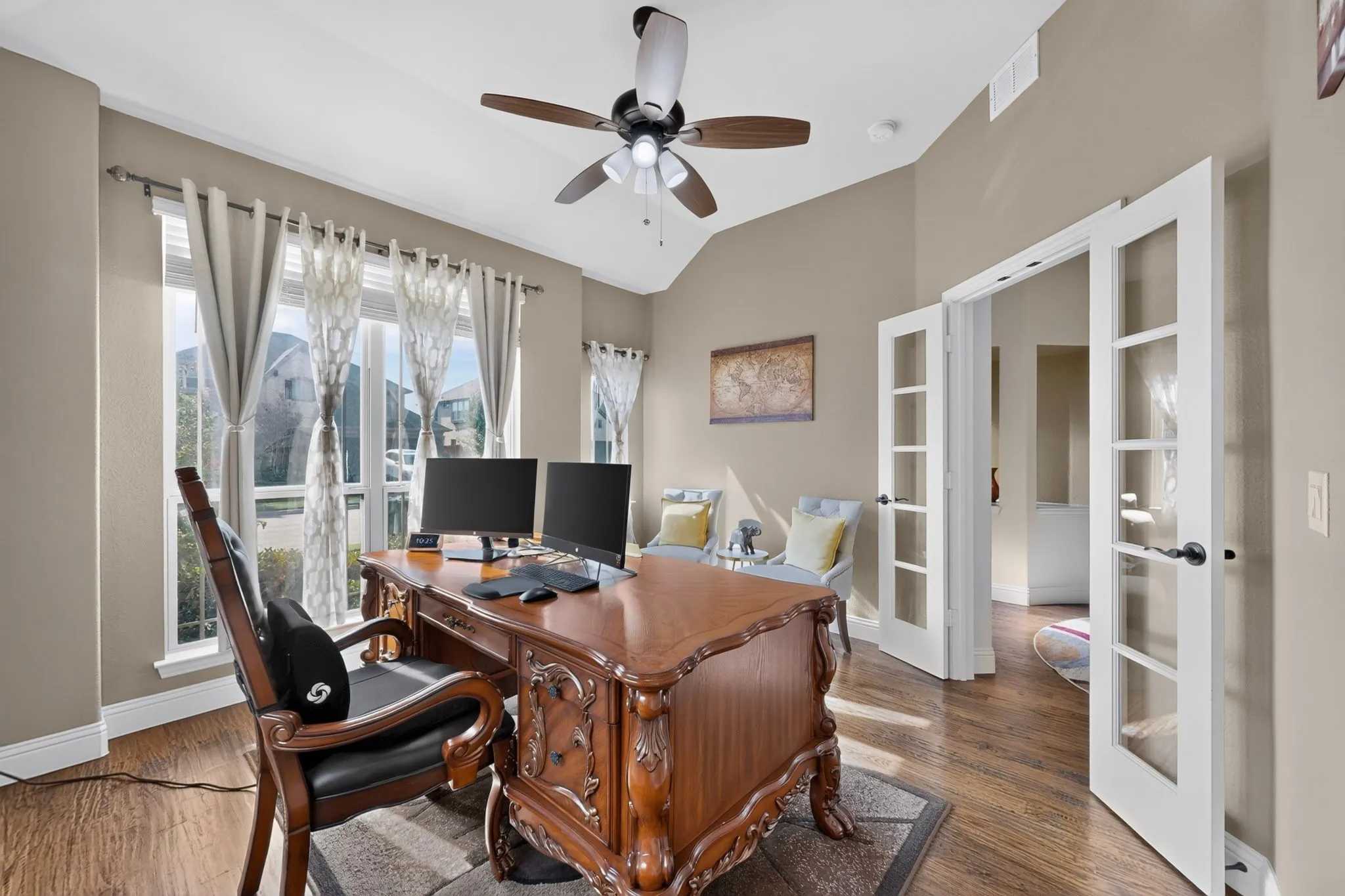 Single Family Residence For Sale in Kaufman County , 1804 Chadwick Lane, Forney, Texas 75126, 5 Bedroom, 5 Bathroom, 3 Garage spaces, 4,015 Sqft, built in 2019, mls#21404867, Real Estate Agent in Forney, Homes For Sale in Kaufman county, Homes For Sale in Forney, Realtor in Forney Texas, Real Estate Brokerage Independent Realty Texas, Luminita Cordes Realtor