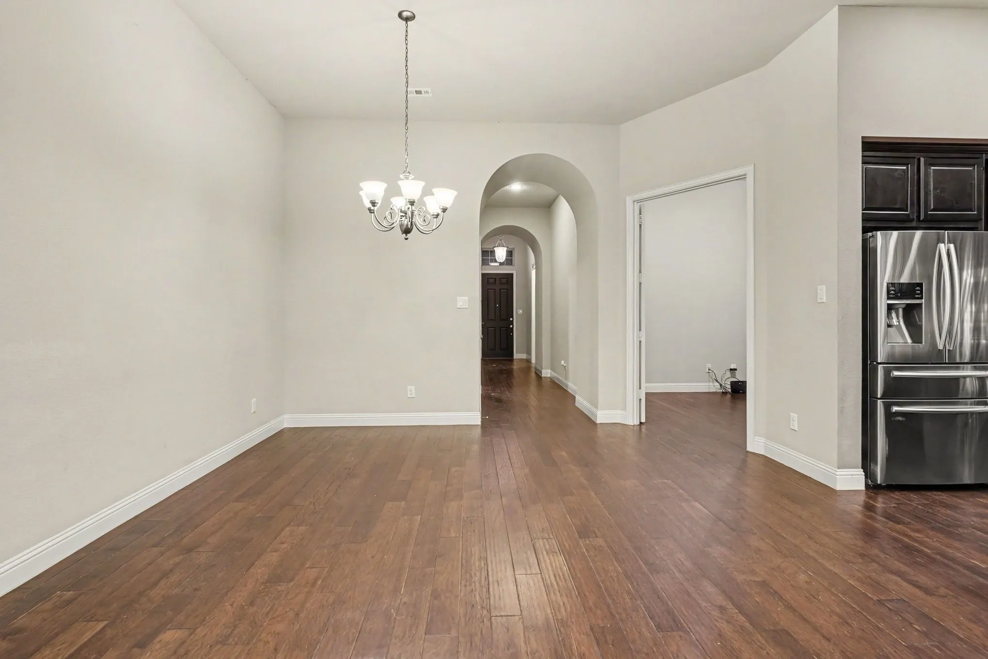 Single Family Residence For Sale in Denton County , 1512 8th Street, Argyle, Texas 76226, 3 Bedroom, 3 Bathroom, 3 Garage spaces, 2,245 Sqft, built in 2015, mls#21404669, Real Estate Agent in Argyle, Homes For Sale in Denton county, Homes For Sale in Argyle, Realtor in Argyle Texas, Real Estate Brokerage Independent Realty Texas, Luminita Cordes Realtor