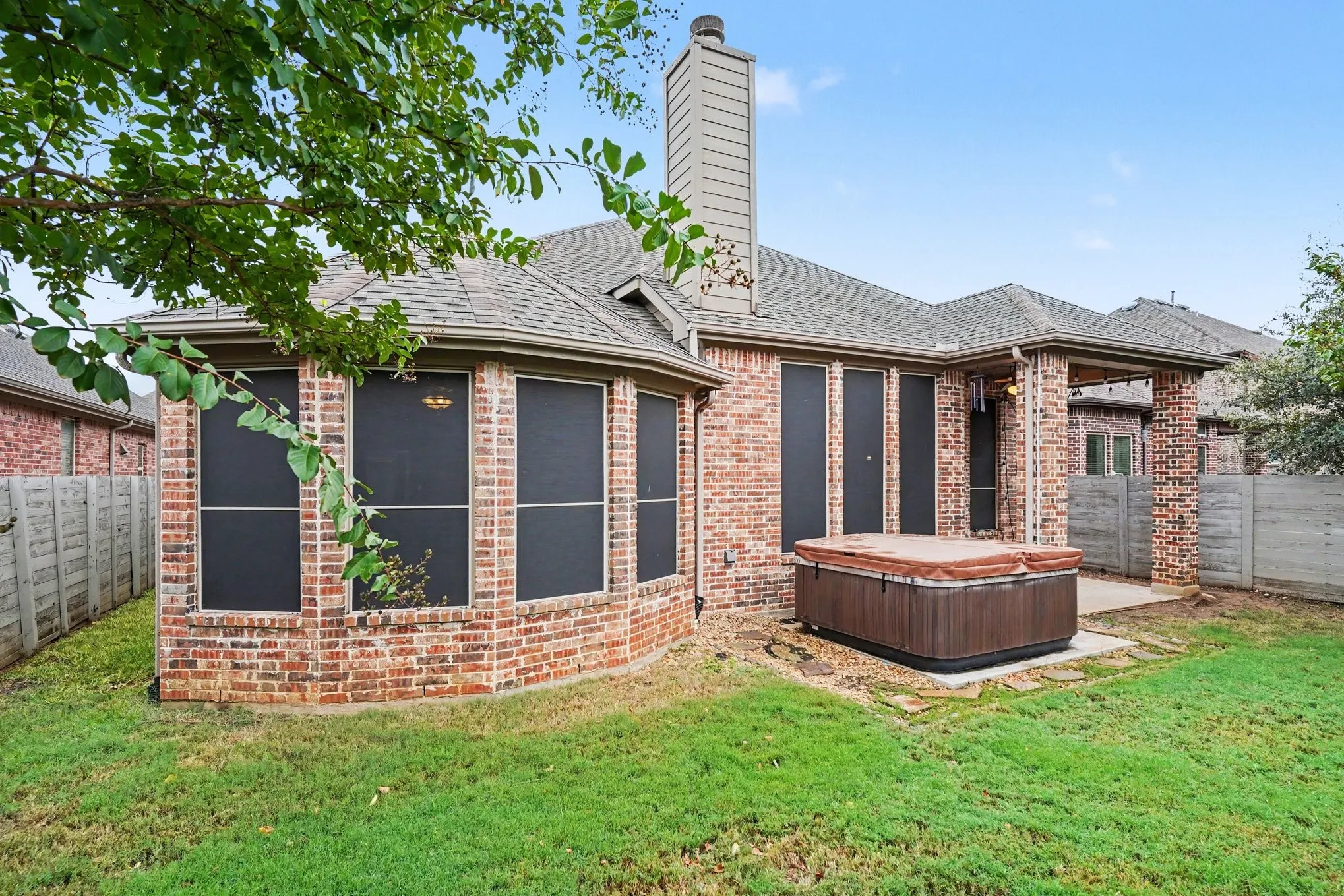 Single Family Residence For Sale in Denton County , 1512 8th Street, Argyle, Texas 76226, 3 Bedroom, 3 Bathroom, 3 Garage spaces, 2,245 Sqft, built in 2015, mls#21404669, Real Estate Agent in Argyle, Homes For Sale in Denton county, Homes For Sale in Argyle, Realtor in Argyle Texas, Real Estate Brokerage Independent Realty Texas, Luminita Cordes Realtor