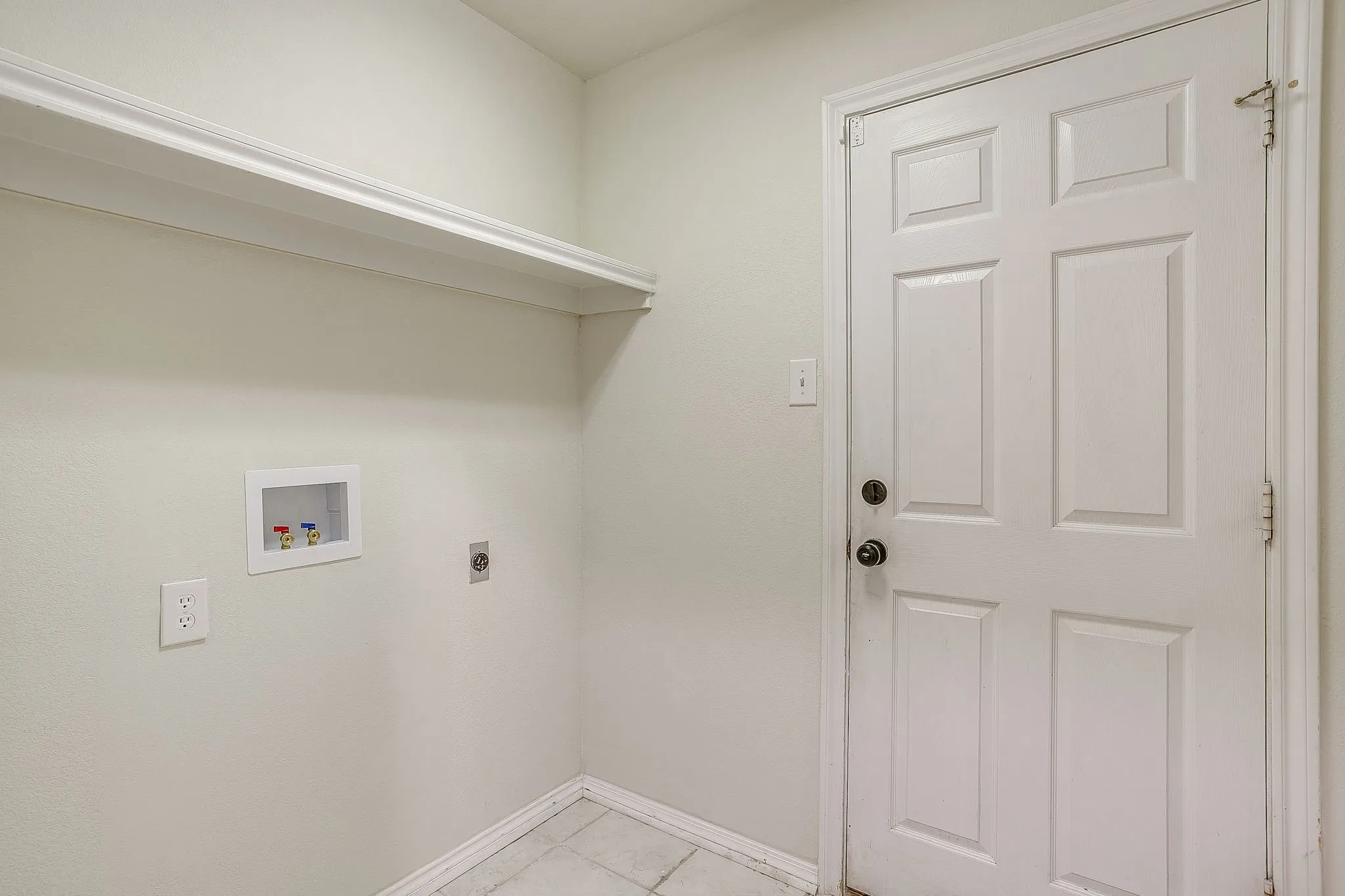 Single Family Residence For Sale in Parker County , 1502 Shadow Run, Weatherford, Texas 76086, 3 Bedroom, 2 Bathroom, 2 Garage spaces, 2,091 Sqft, built in 1996, mls#21405850, Real Estate Agent in Weatherford, Homes For Sale in Parker county, Homes For Sale in Weatherford, Realtor in Weatherford Texas, Real Estate Brokerage Independent Realty Texas, Luminita Cordes Realtor