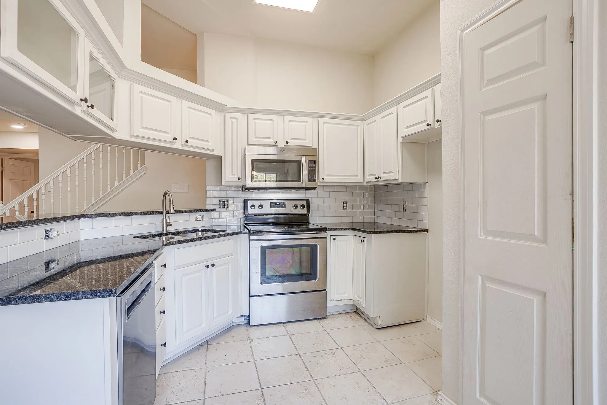 Single Family Residence For Sale in Parker County , 1502 Shadow Run, Weatherford, Texas 76086, 3 Bedroom, 2 Bathroom, 2 Garage spaces, 2,091 Sqft, built in 1996, mls#21405850, Real Estate Agent in Weatherford, Homes For Sale in Parker county, Homes For Sale in Weatherford, Realtor in Weatherford Texas, Real Estate Brokerage Independent Realty Texas, Luminita Cordes Realtor