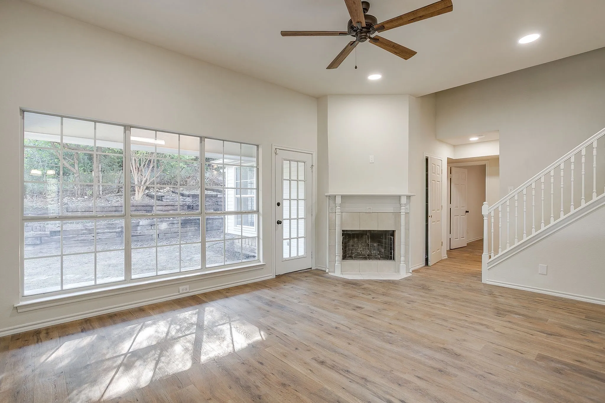 Single Family Residence For Sale in Parker County , 1502 Shadow Run, Weatherford, Texas 76086, 3 Bedroom, 2 Bathroom, 2 Garage spaces, 2,091 Sqft, built in 1996, mls#21405850, Real Estate Agent in Weatherford, Homes For Sale in Parker county, Homes For Sale in Weatherford, Realtor in Weatherford Texas, Real Estate Brokerage Independent Realty Texas, Luminita Cordes Realtor