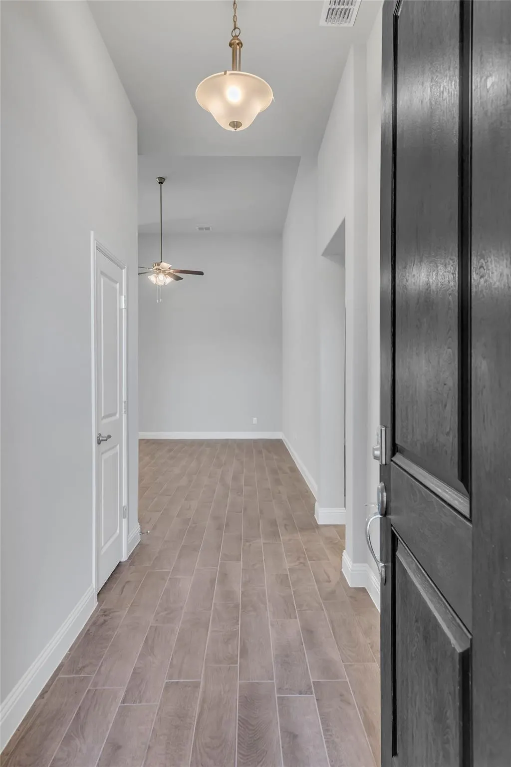 Single Family Residence For Sale in Tarrant County , 4804 Dewy Rose Lane, Fort Worth, Texas 76244, 4 Bedroom, 2 Bathroom, 2 Garage spaces, 1,808 Sqft, built in 2023, mls#21405949, Real Estate Agent in Fort Worth, Homes For Sale in Tarrant county, Homes For Sale in Fort Worth, Realtor in Fort Worth Texas, Real Estate Brokerage Independent Realty Texas, Luminita Cordes Realtor