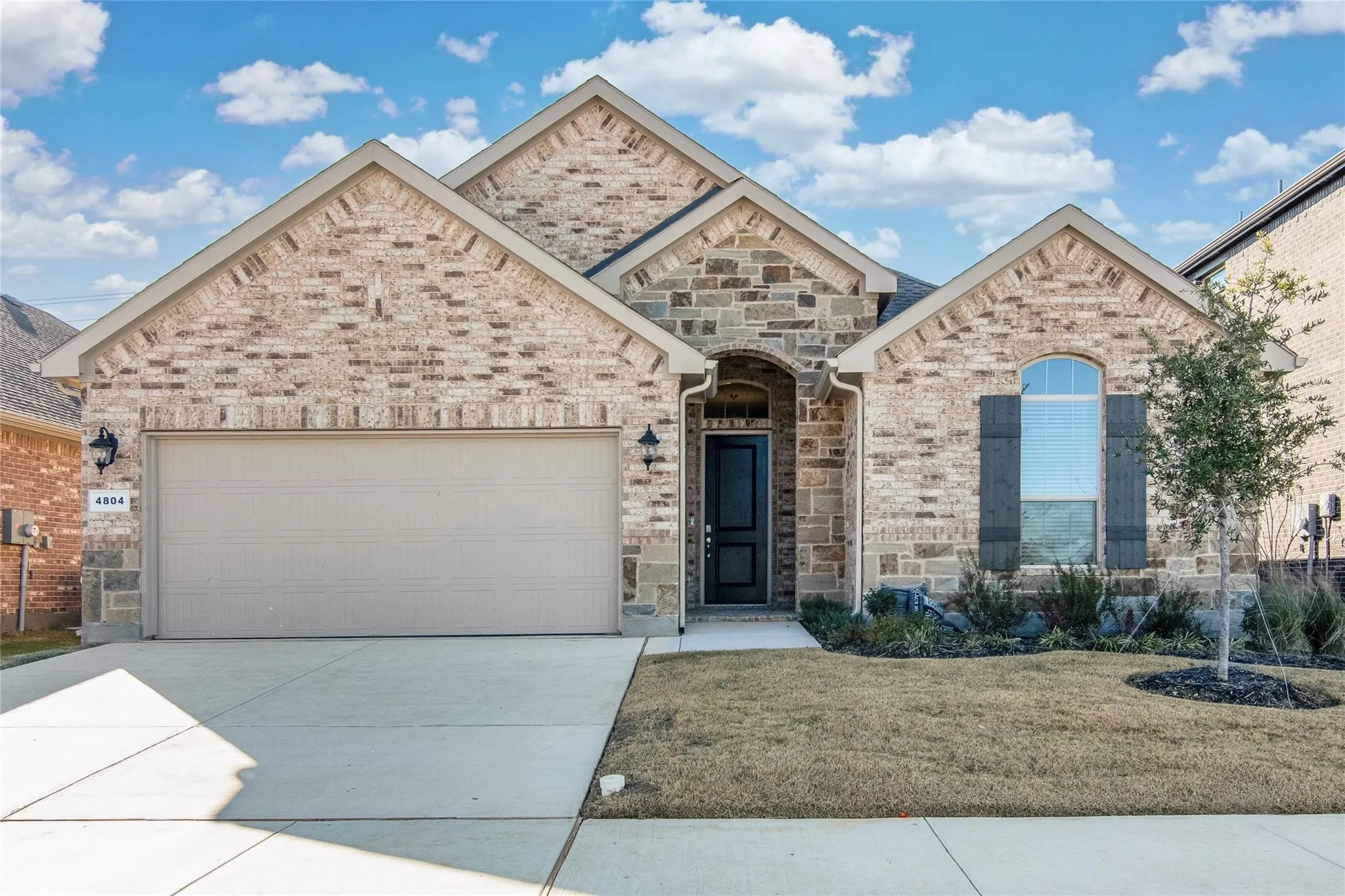 Single Family Residence For Sale in Tarrant County , 4804 Dewy Rose Lane, Fort Worth, Texas 76244, 4 Bedroom, 2 Bathroom, 2 Garage spaces, 1,808 Sqft, built in 2023, mls#21405949, Real Estate Agent in Fort Worth, Homes For Sale in Tarrant county, Homes For Sale in Fort Worth, Realtor in Fort Worth Texas, Real Estate Brokerage Independent Realty Texas, Luminita Cordes Realtor