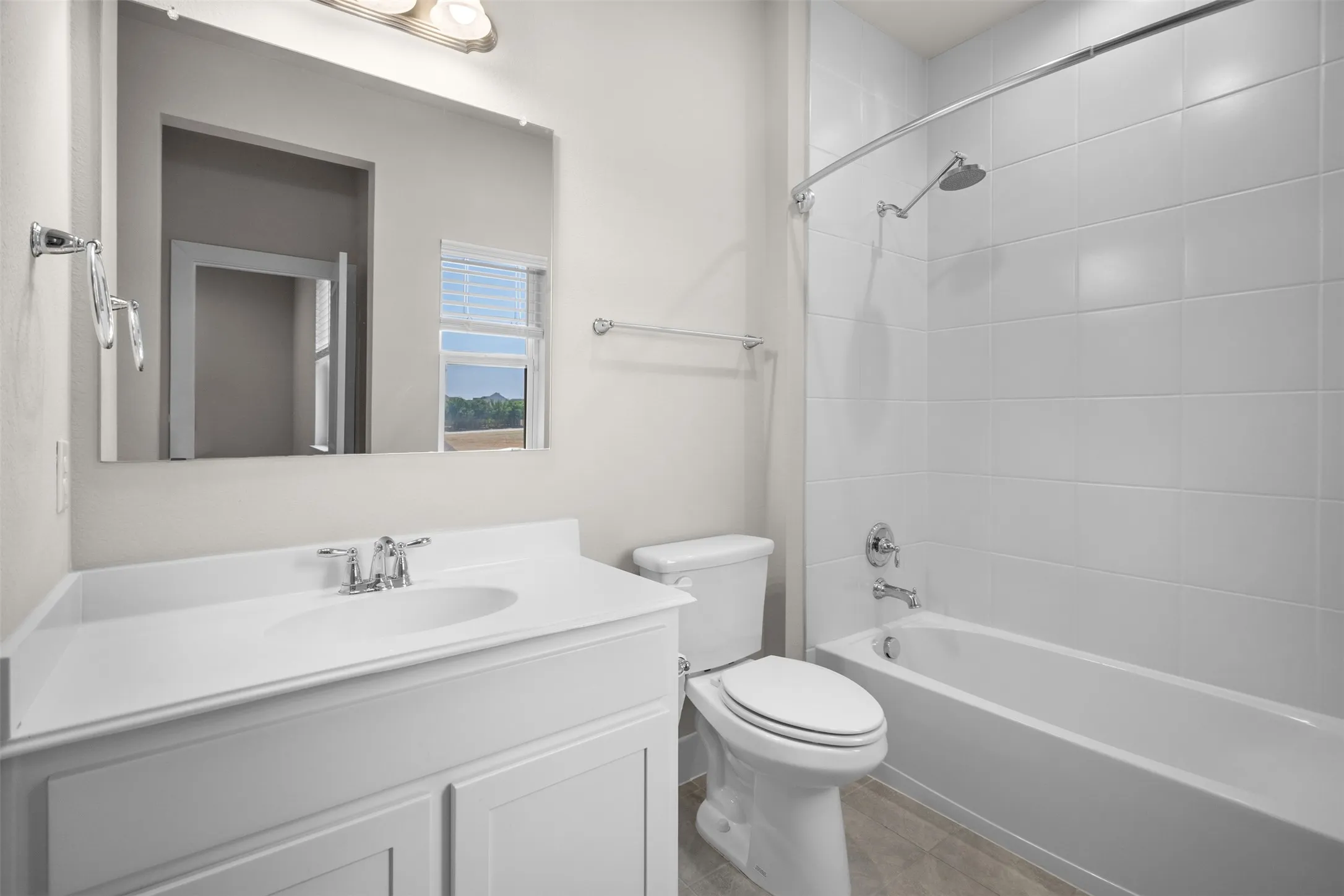 Single Family Residence For Rent in Collin County , 8091 Sunflower Lane, Dallas, Texas 75252, 4 Bedroom, 4 Bathroom, 2 Garage spaces, 3,091 Sqft, built in 2017, mls#21405957, Real Estate Agent in Dallas, Homes For Rent in Collin county, Homes For Rent in Dallas, Realtor in Dallas Texas, Real Estate Brokerage Independent Realty Texas, Luminita Cordes Realtor