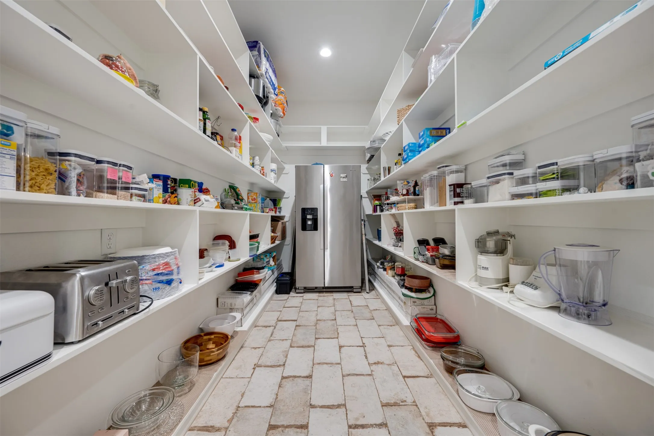 Single Family Residence For Sale in Cherokee County , 549 Eagles Nest Trail, Bullard, Texas 75757, 3 Bedroom, 3 Bathroom, 3 Garage spaces, 2,847 Sqft, built in 2022, mls#21405856, Real Estate Agent in Bullard, Homes For Sale in Cherokee county, Homes For Sale in Bullard, Realtor in Bullard Texas, Real Estate Brokerage Independent Realty Texas, Luminita Cordes Realtor