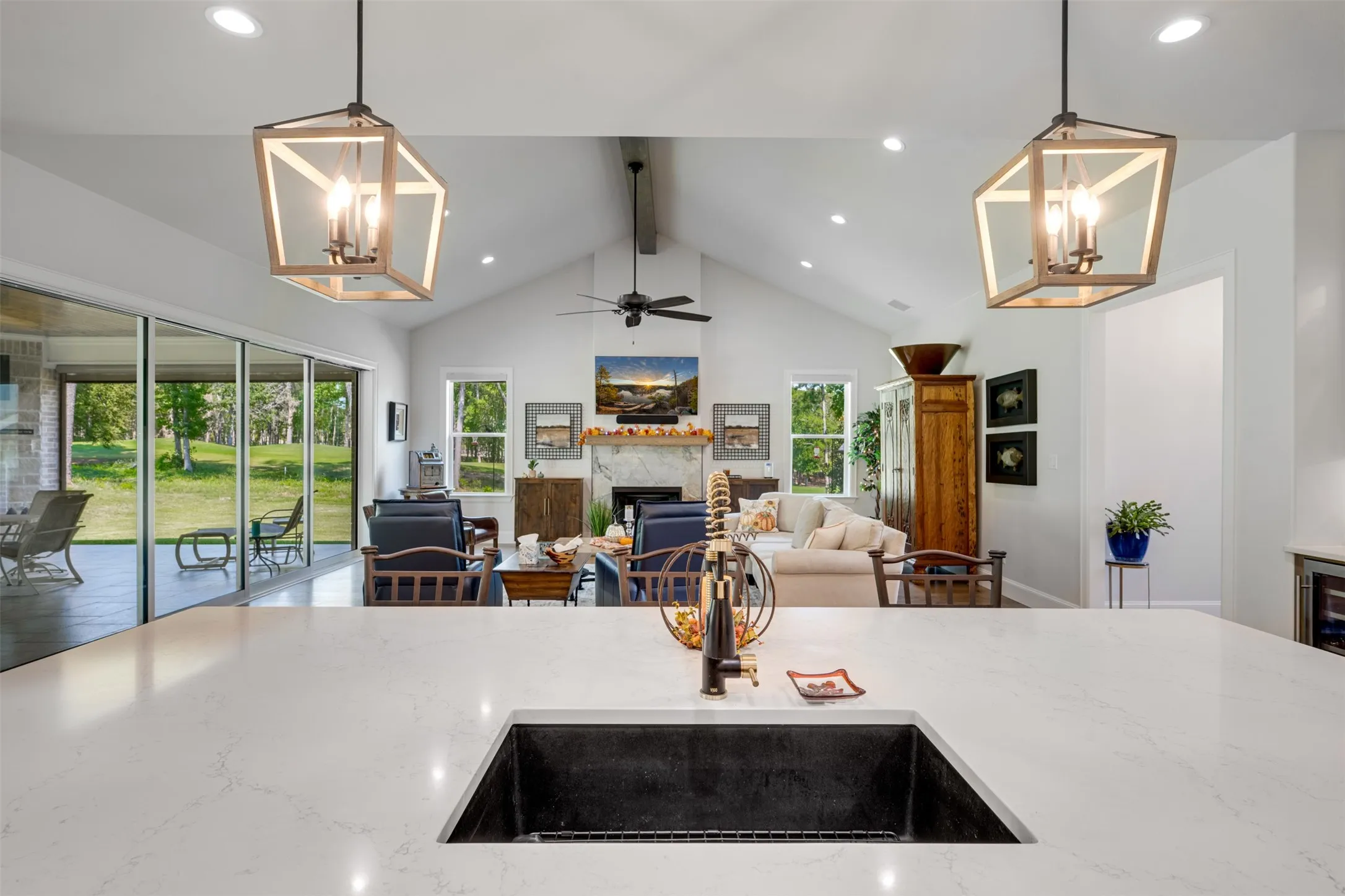 Single Family Residence For Sale in Cherokee County , 549 Eagles Nest Trail, Bullard, Texas 75757, 3 Bedroom, 3 Bathroom, 3 Garage spaces, 2,847 Sqft, built in 2022, mls#21405856, Real Estate Agent in Bullard, Homes For Sale in Cherokee county, Homes For Sale in Bullard, Realtor in Bullard Texas, Real Estate Brokerage Independent Realty Texas, Luminita Cordes Realtor