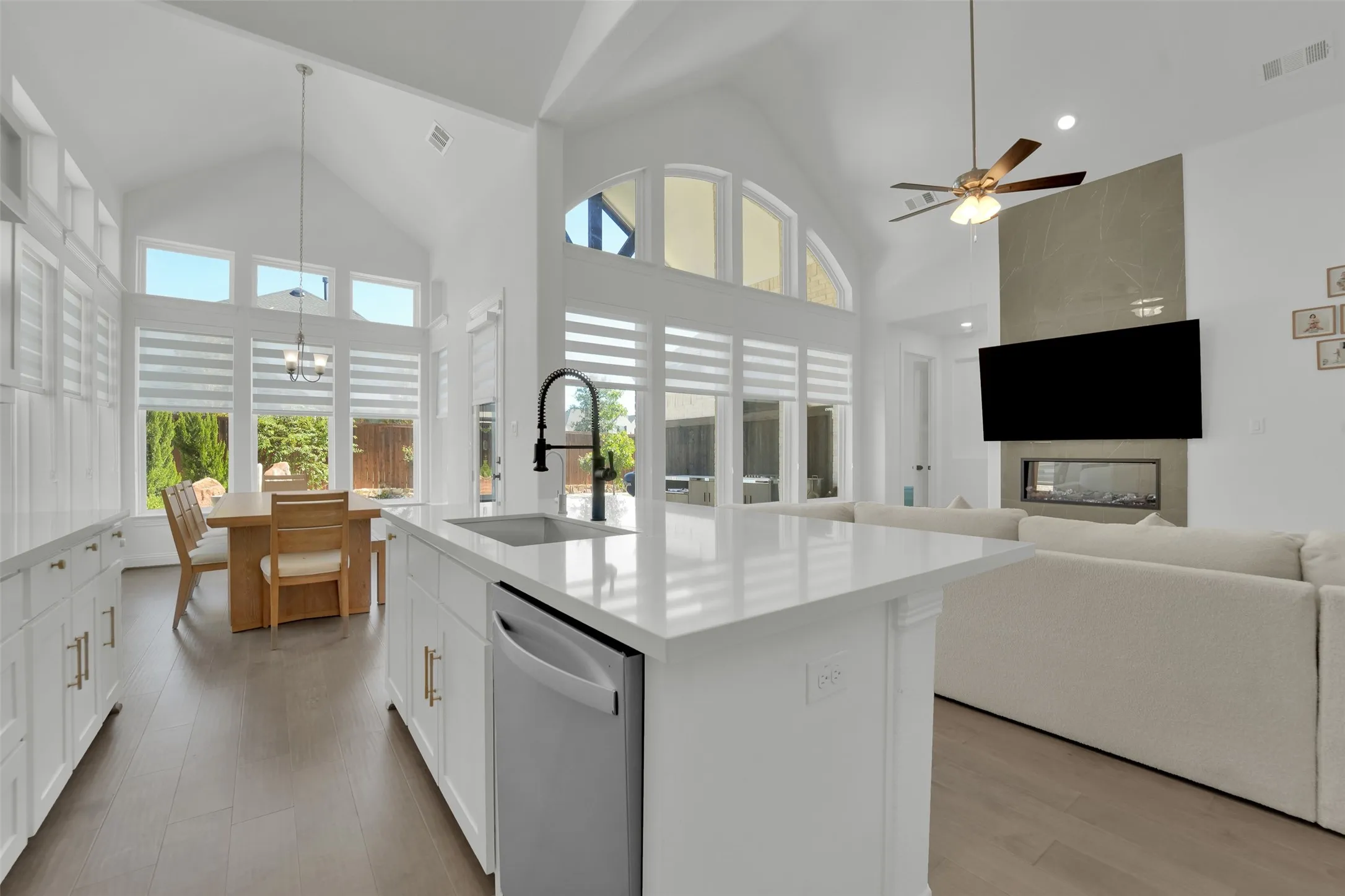 Single Family Residence For Sale in Dallas County , 603 Mountain Laurel Road, Wylie, Texas 75098, 5 Bedroom, 3 Bathroom, 2 Garage spaces, 3,037 Sqft, built in 2025, mls#21405071, Real Estate Agent in Wylie, Homes For Sale in Dallas county, Homes For Sale in Wylie, Realtor in Wylie Texas, Real Estate Brokerage Independent Realty Texas, Luminita Cordes Realtor