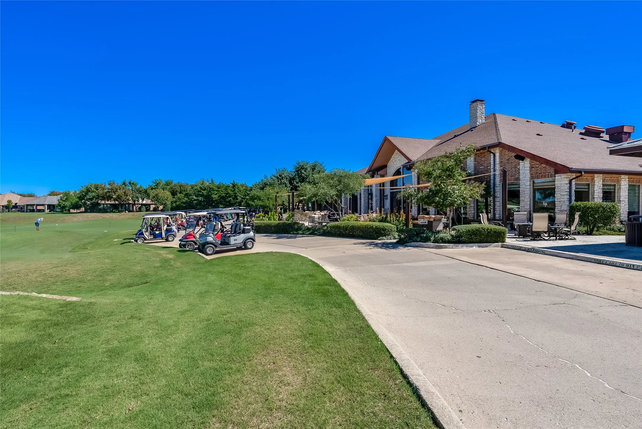 Single Family Residence For Sale in Collin County , 1307 Shinnecock Court, Fairview, Texas 75069, 2 Bedroom, 2 Bathroom, 2 Garage spaces, 1,571 Sqft, built in 2005, mls#21395829, Real Estate Agent in Fairview, Homes For Sale in Collin county, Homes For Sale in Fairview, Realtor in Fairview Texas, Real Estate Brokerage Independent Realty Texas, Luminita Cordes Realtor