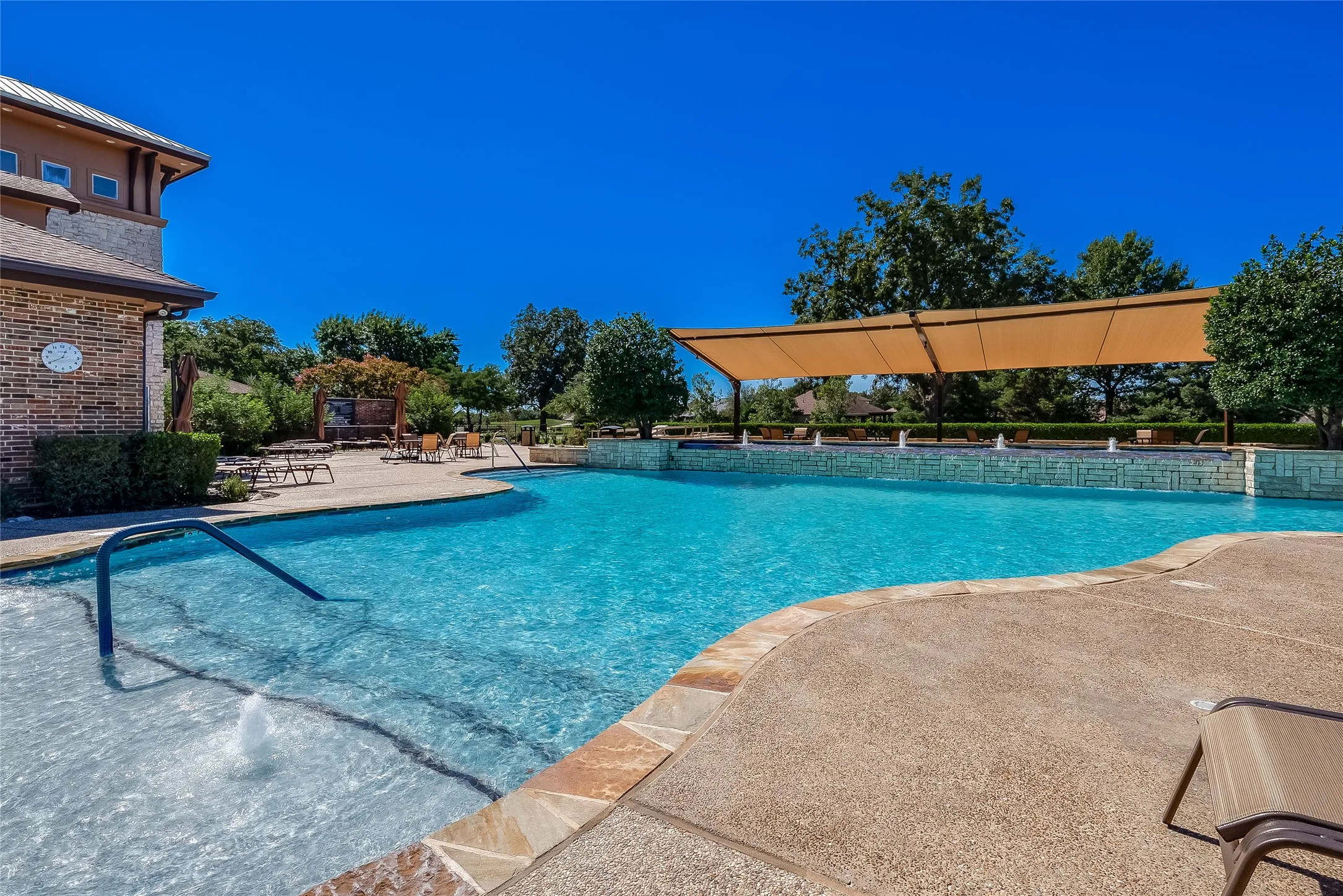 Single Family Residence For Sale in Collin County , 1307 Shinnecock Court, Fairview, Texas 75069, 2 Bedroom, 2 Bathroom, 2 Garage spaces, 1,571 Sqft, built in 2005, mls#21395829, Real Estate Agent in Fairview, Homes For Sale in Collin county, Homes For Sale in Fairview, Realtor in Fairview Texas, Real Estate Brokerage Independent Realty Texas, Luminita Cordes Realtor